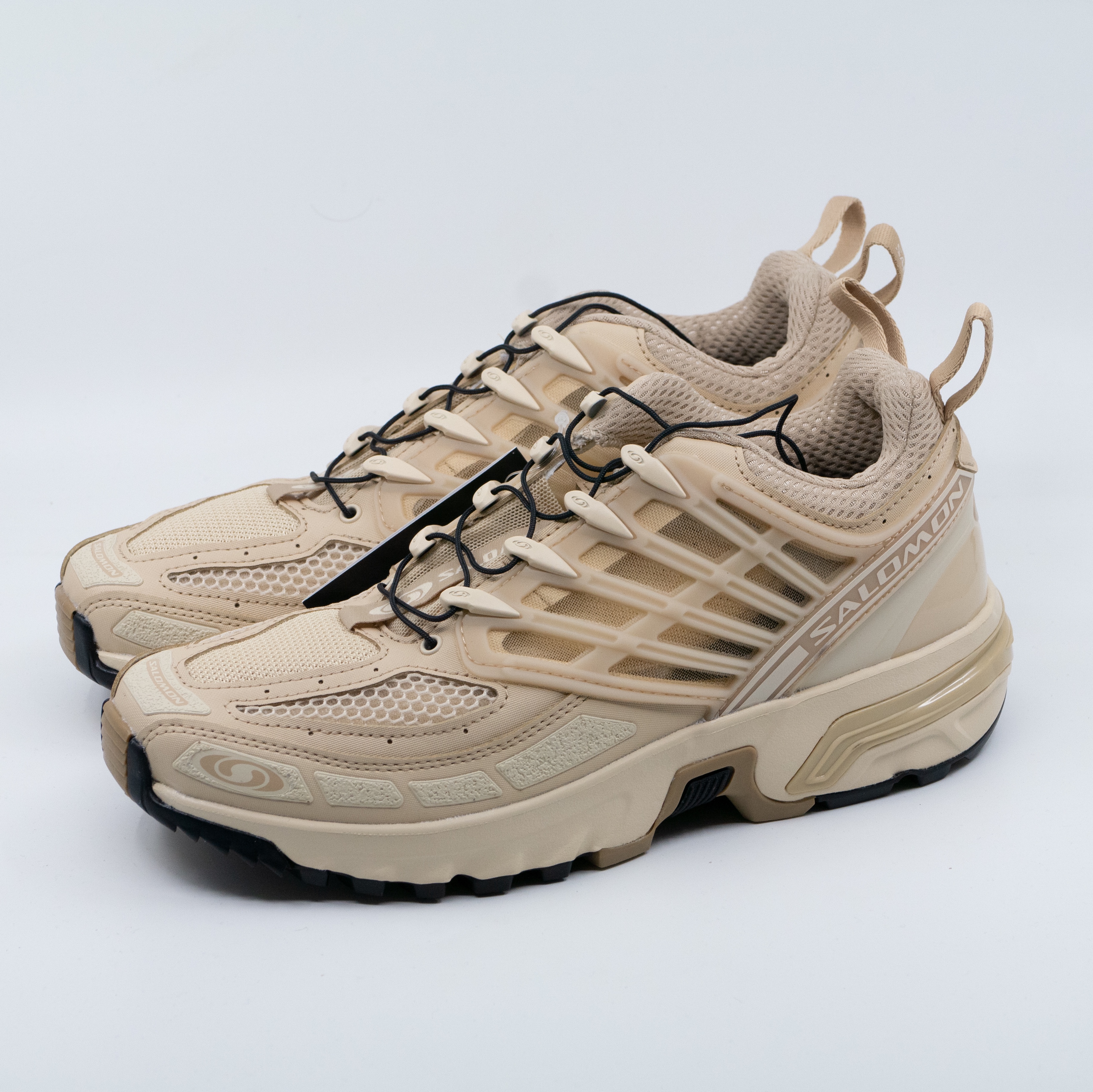 Salomon ACS Pro ADV Safari Bleached Sand 착용 스타일 - 1