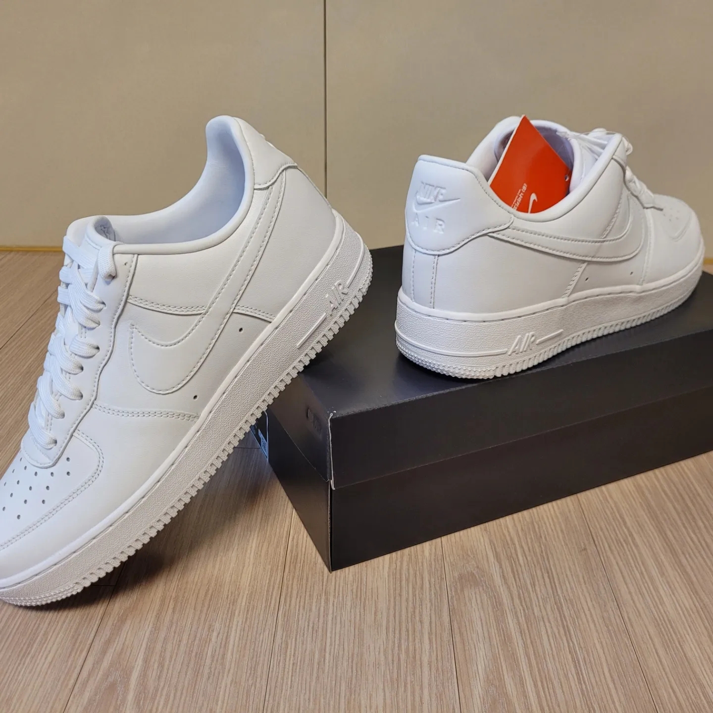 Nike Air Force 1 '07 Fresh White 착용 스타일 - 4