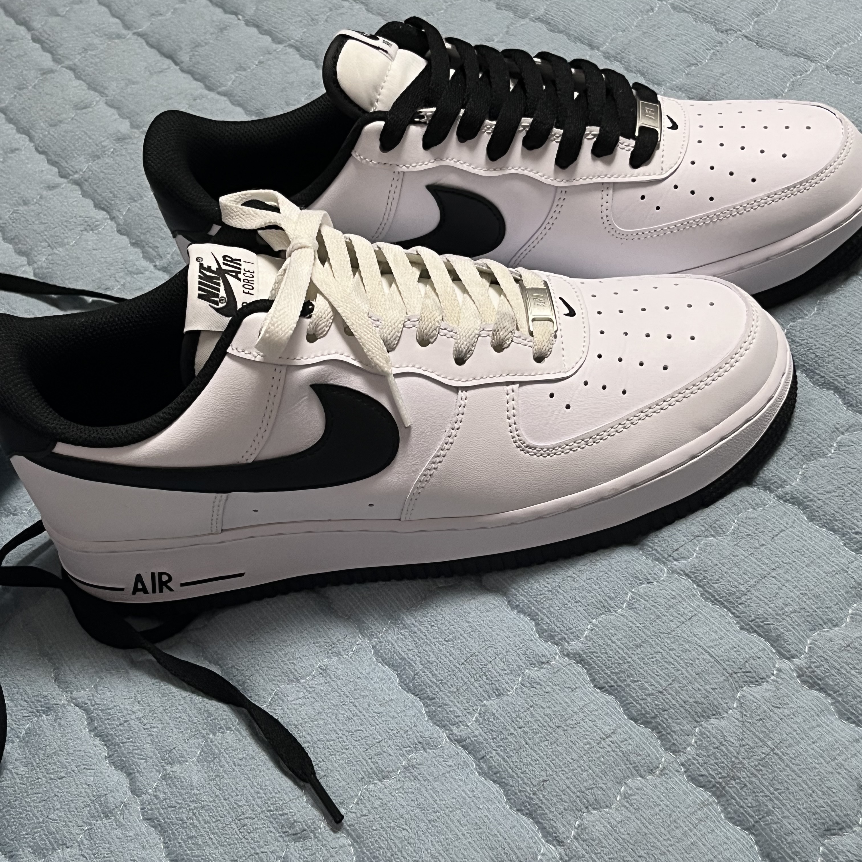 Nike Air Force 1 '07 White Black 착용 스타일 - 1