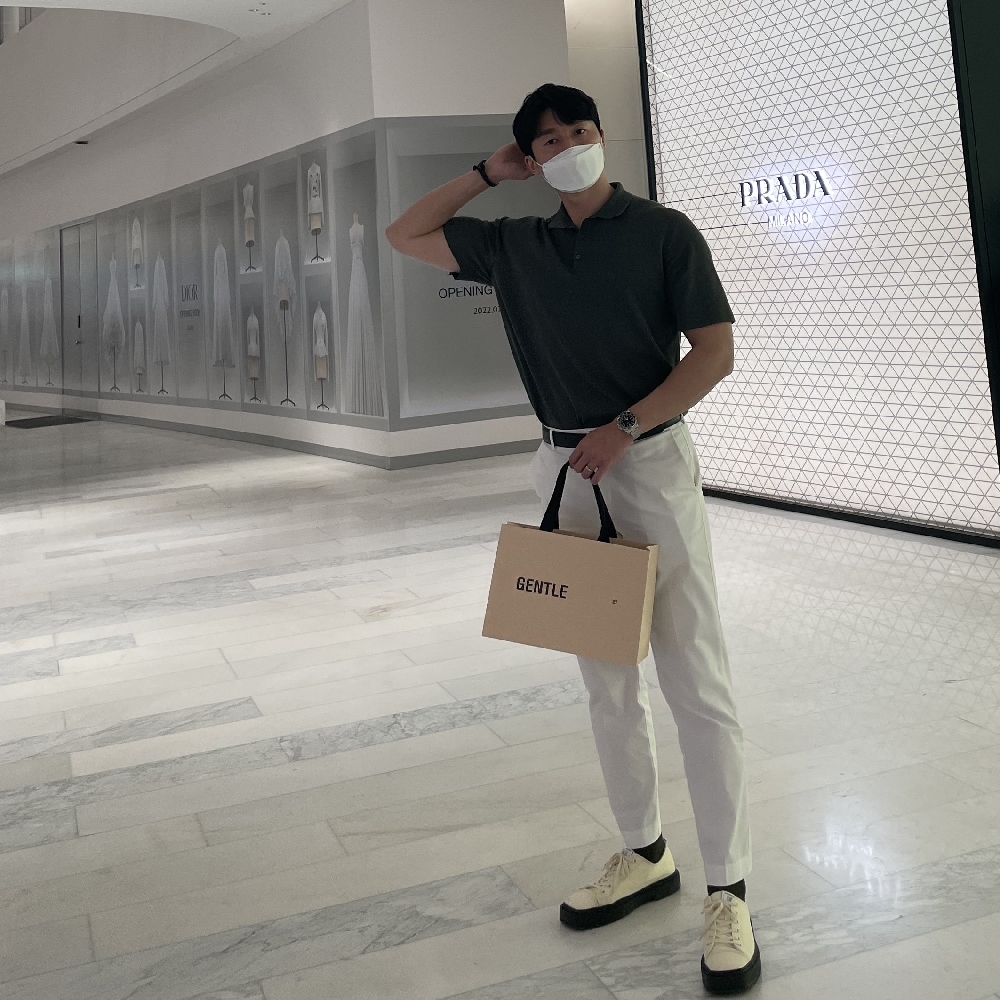 KREAM 프로필 이미지
