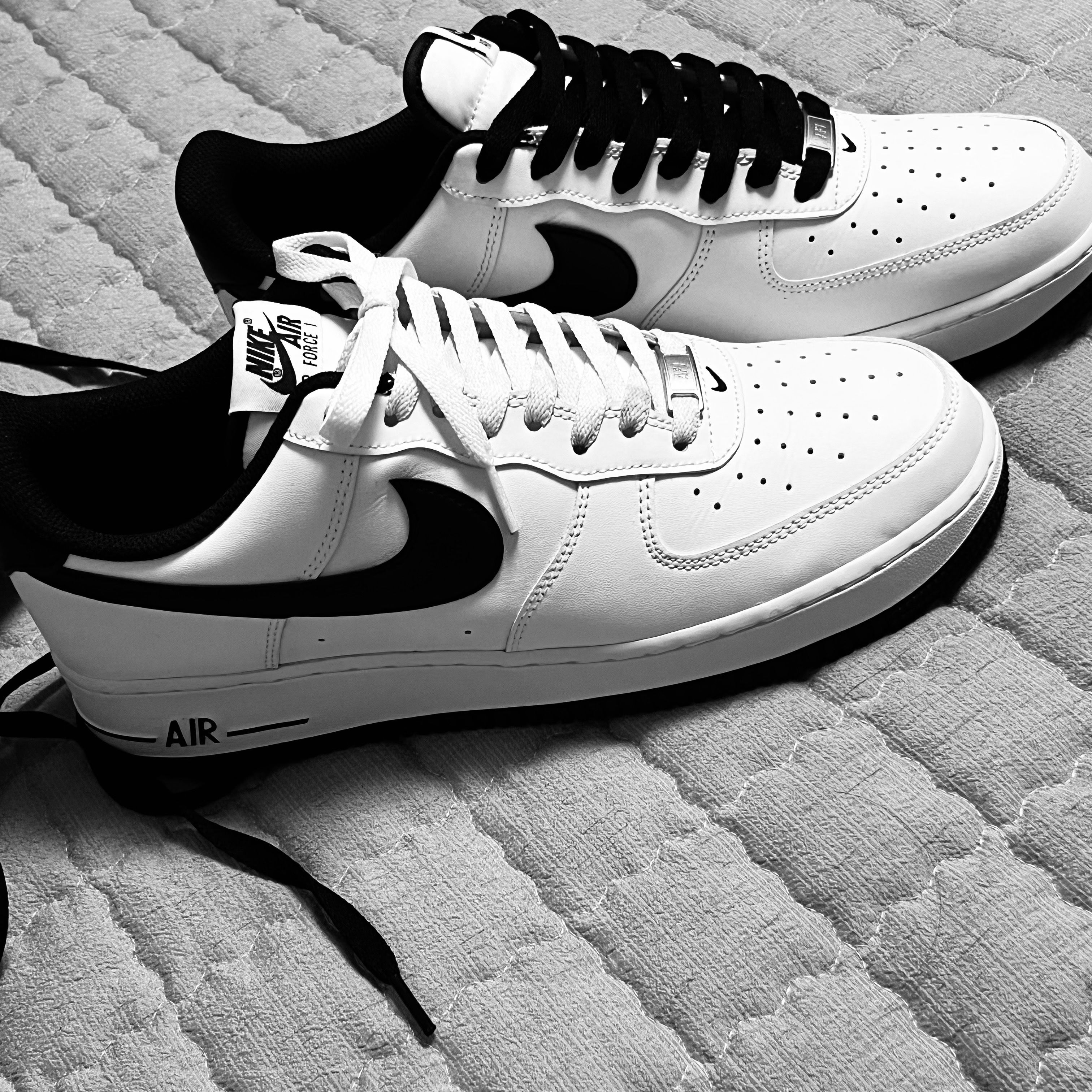 Nike Air Force 1 '07 White Black 착용 스타일 - 2