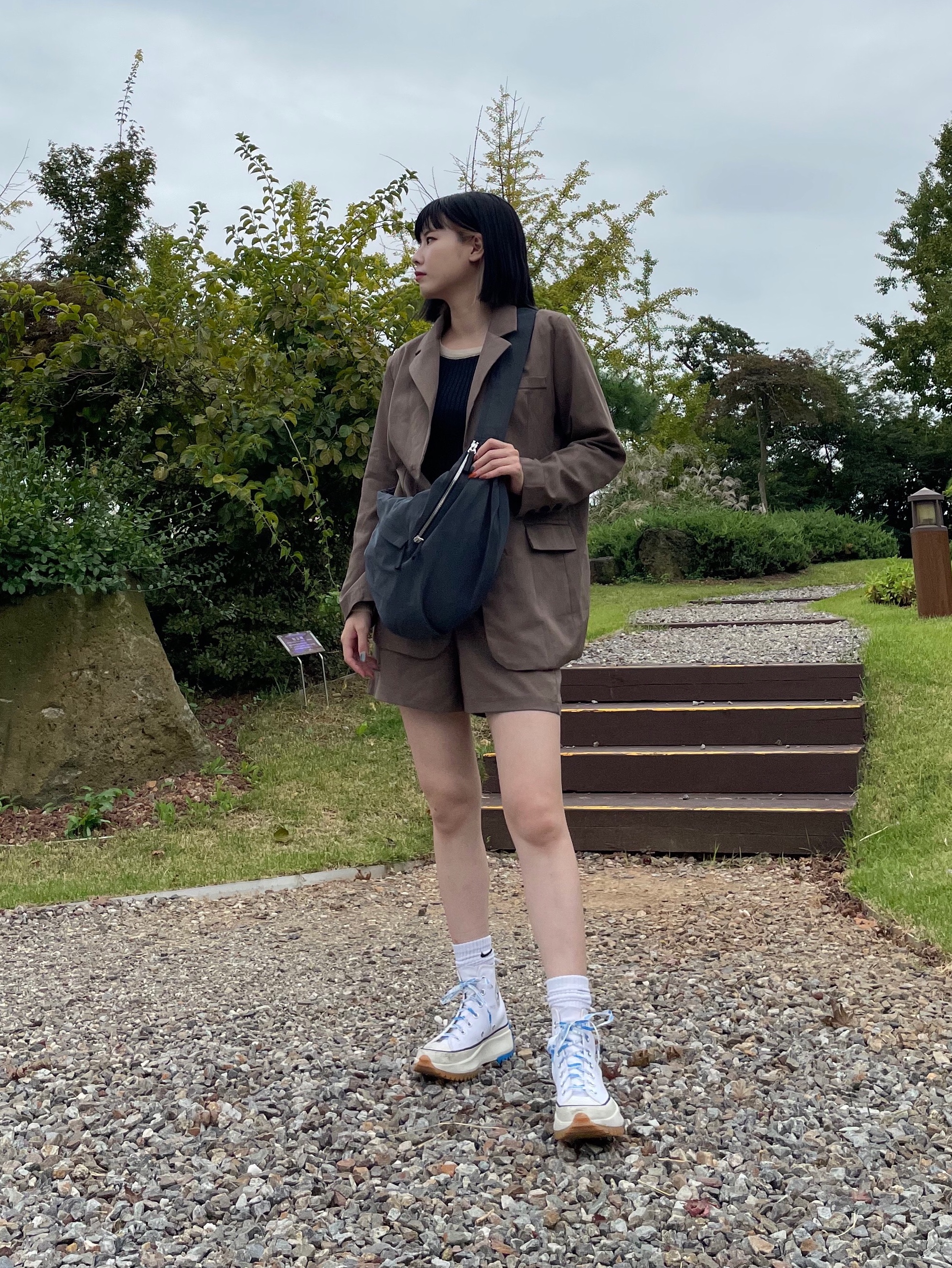 Converse x JW Anderson Run Star Hike Hi White 착용 스타일 - 1