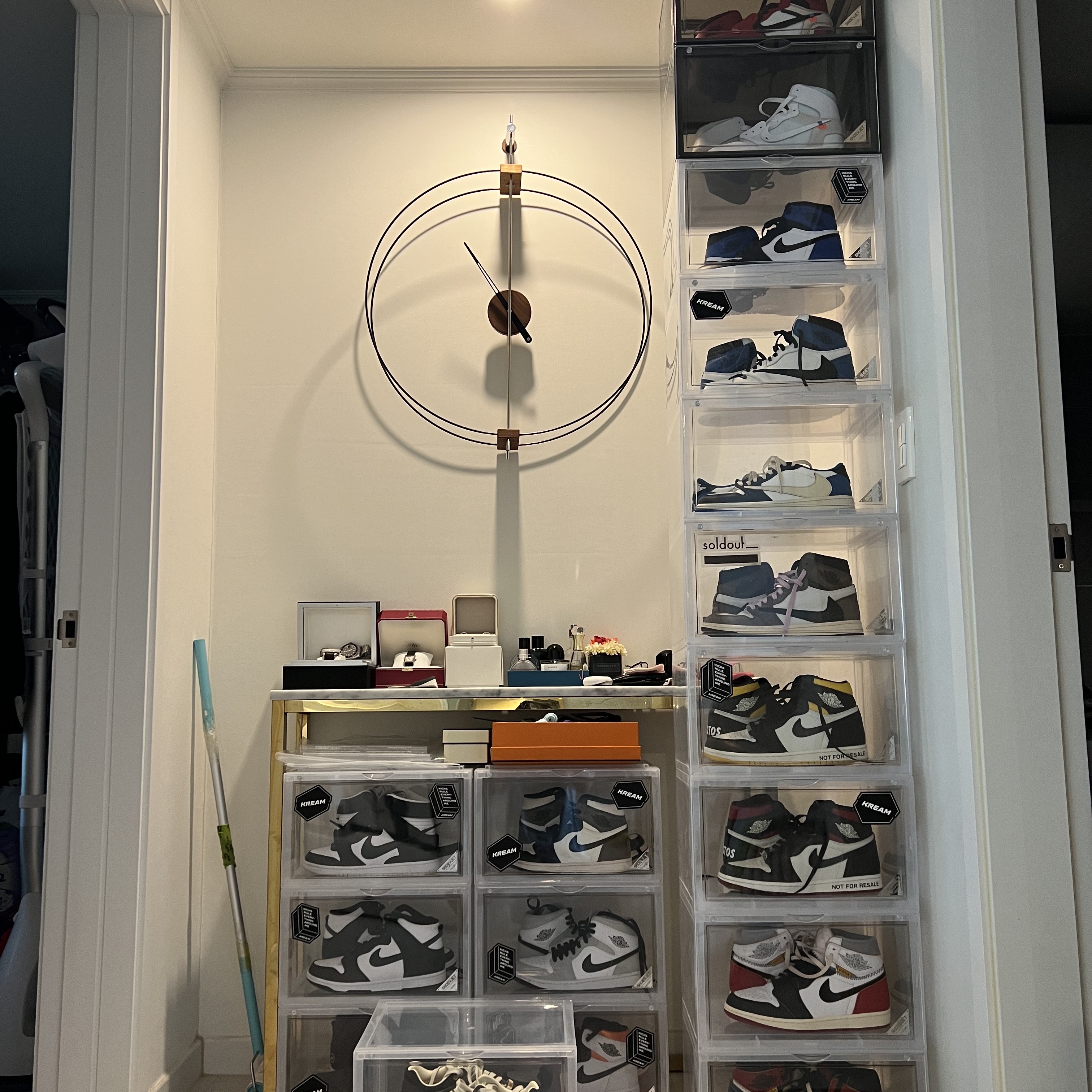 Jordan 1 x Off-White Retro High Chicago The Ten, Jordan 1 x Off-White Retro High White 착용 스타일