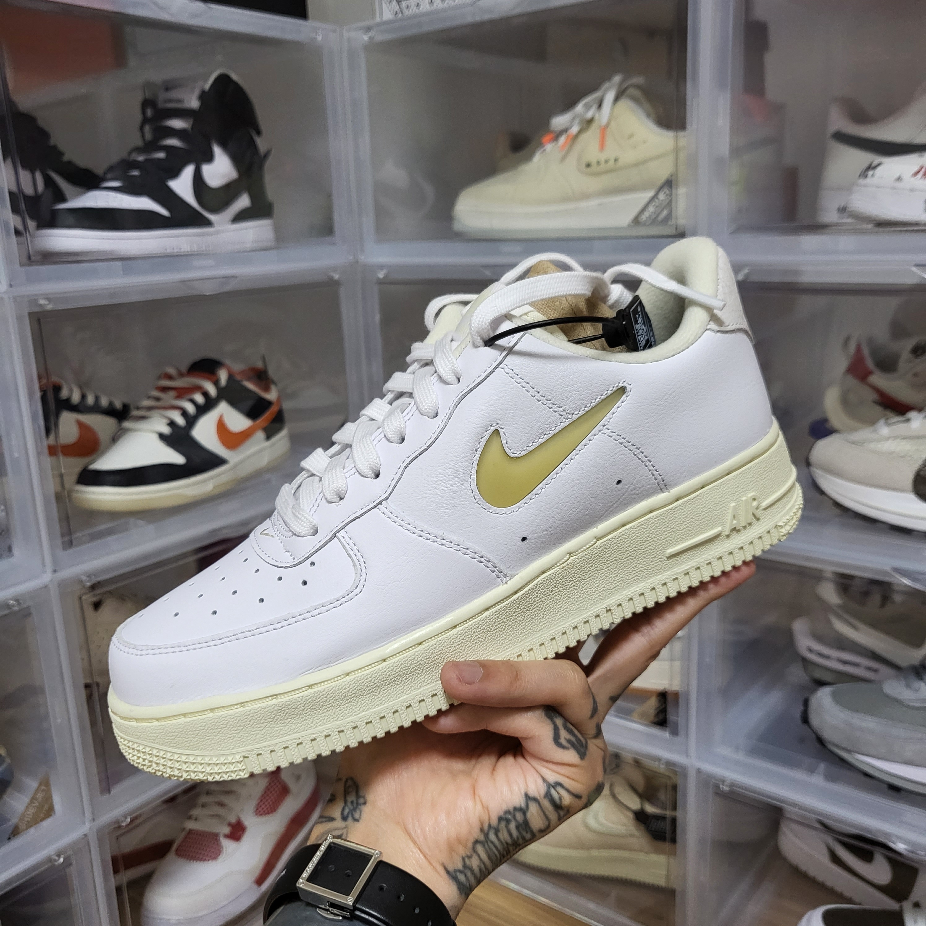 Nike Air Force 1 '07 LX Pale Vanilla 착용 스타일 - 3