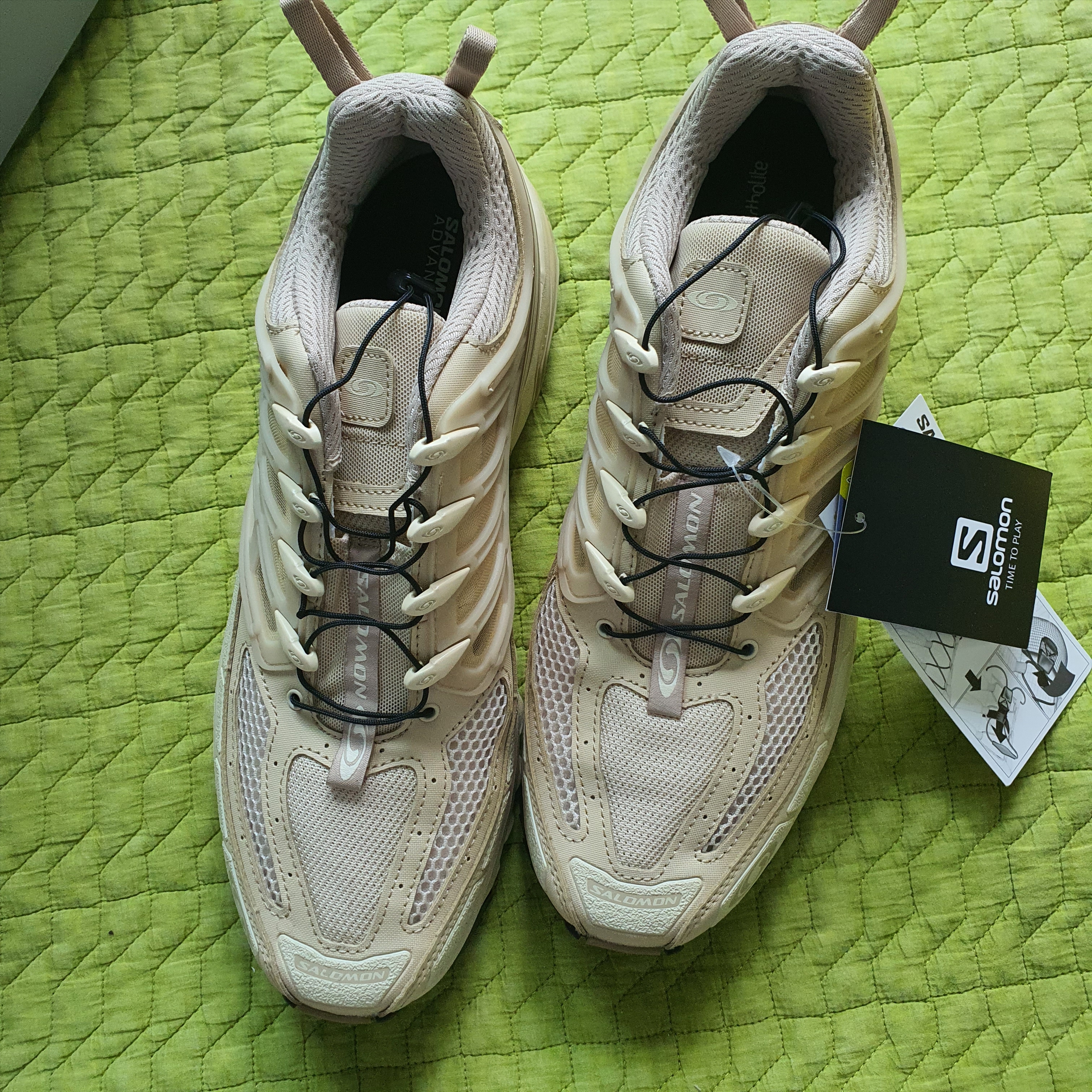 Salomon ACS Pro ADV Safari Bleached Sand 착용 스타일 - 2