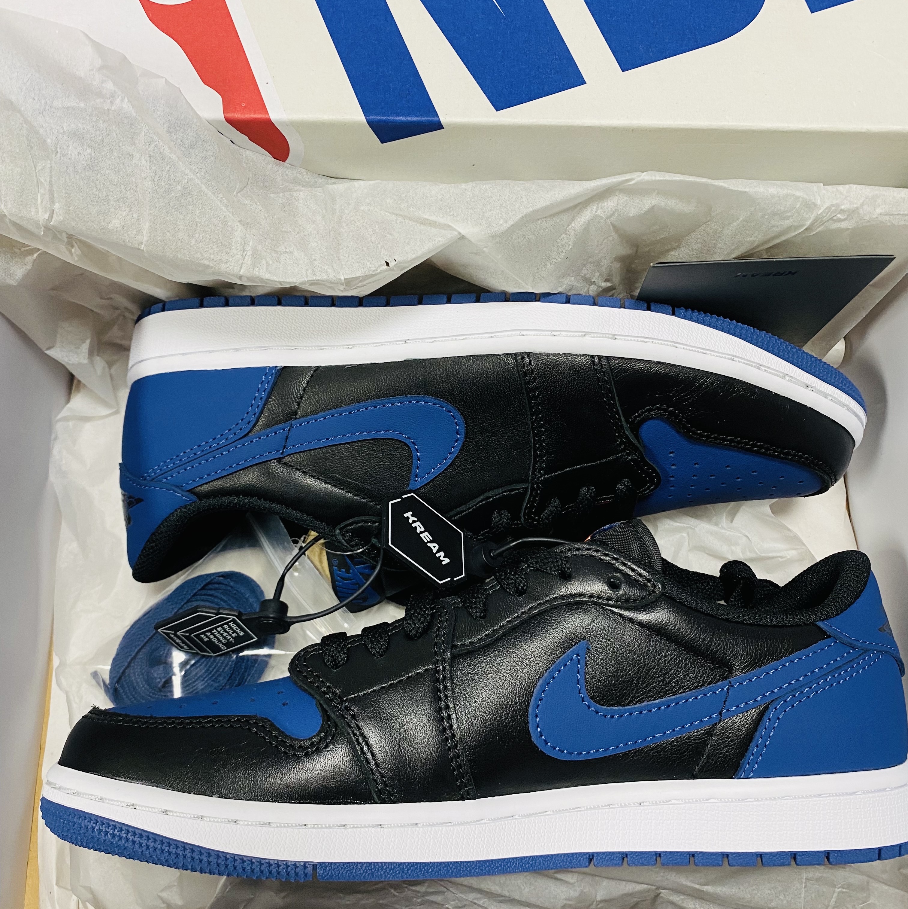 Jordan 1 Retro Low OG Mystic Navy 착용 스타일