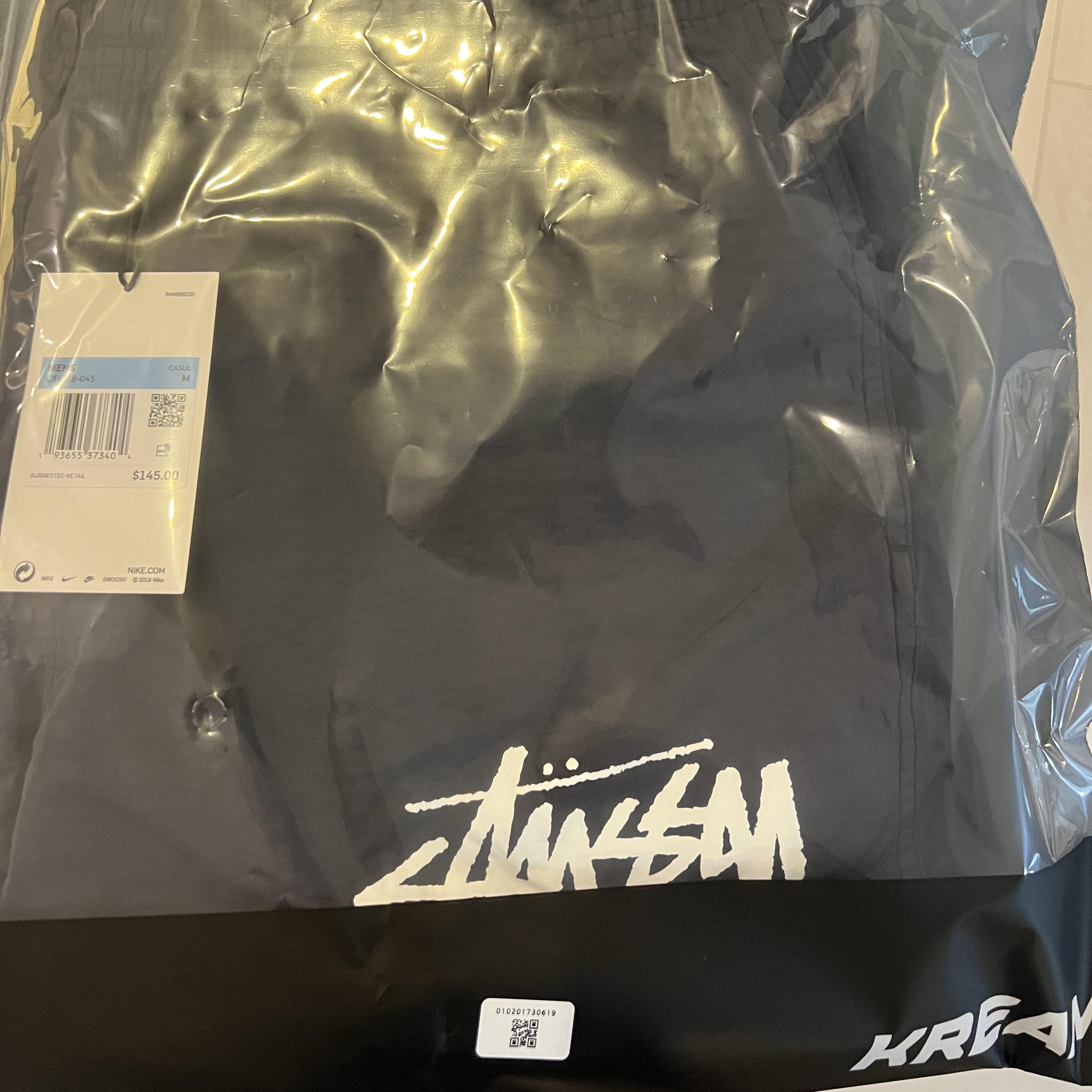 Nike x Stussy Beach Pants Off Noir 착용 스타일