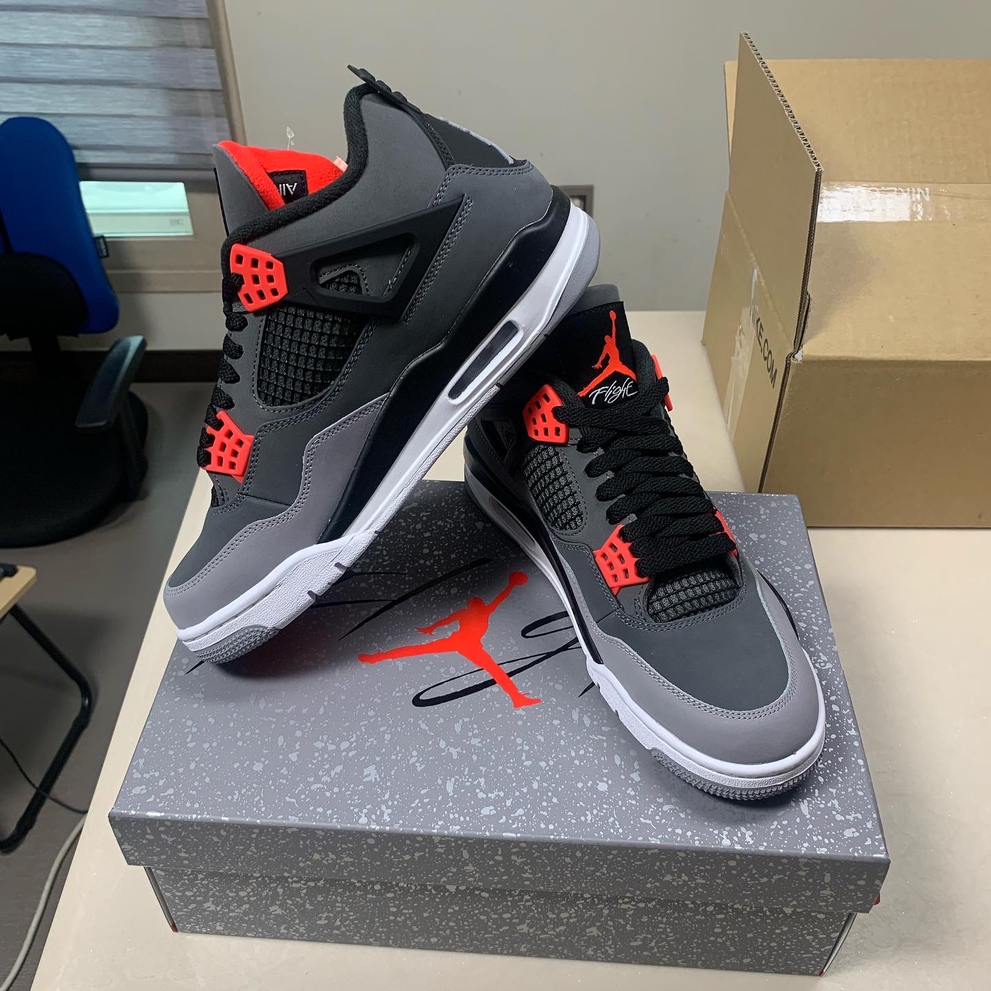 Jordan 4 Retro Infrared 착용 스타일 - 3
