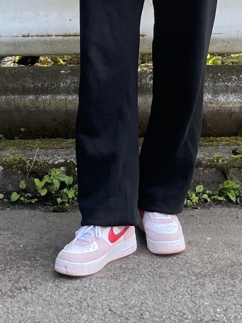 Nike Air Force 1 '07 QS Valentine's Day 착용 스타일 - 5