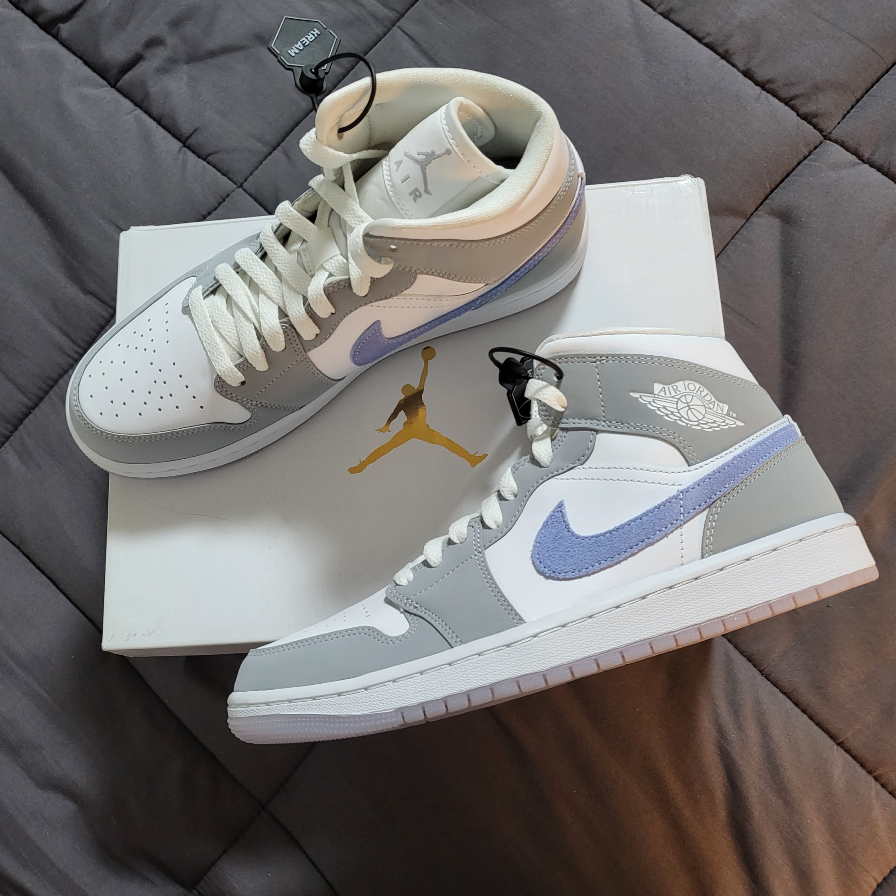 (W) Jordan 1 Mid Wolf Grey 착용 스타일