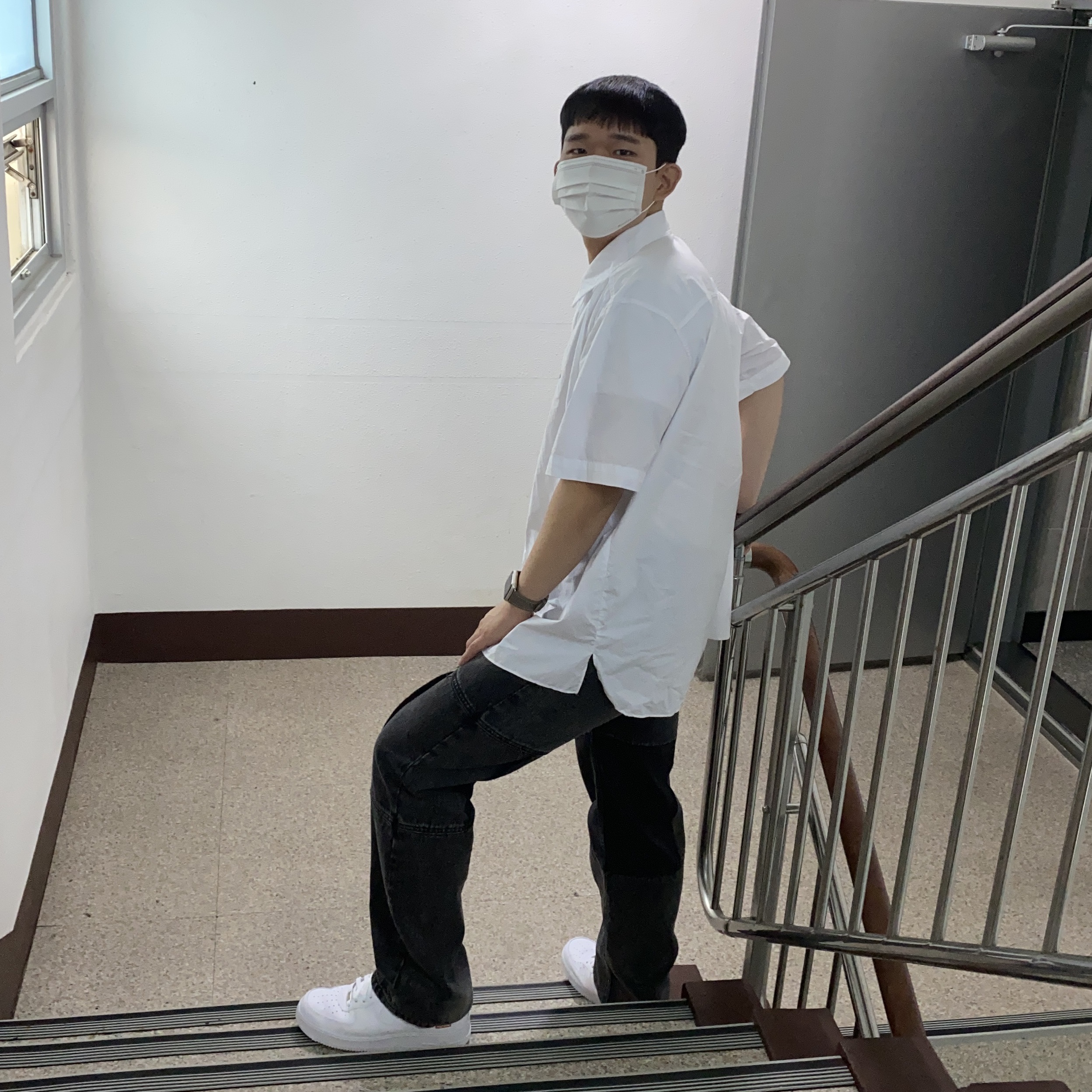 Nike x Supreme Air Force 1 Low White 착용 스타일 - 2