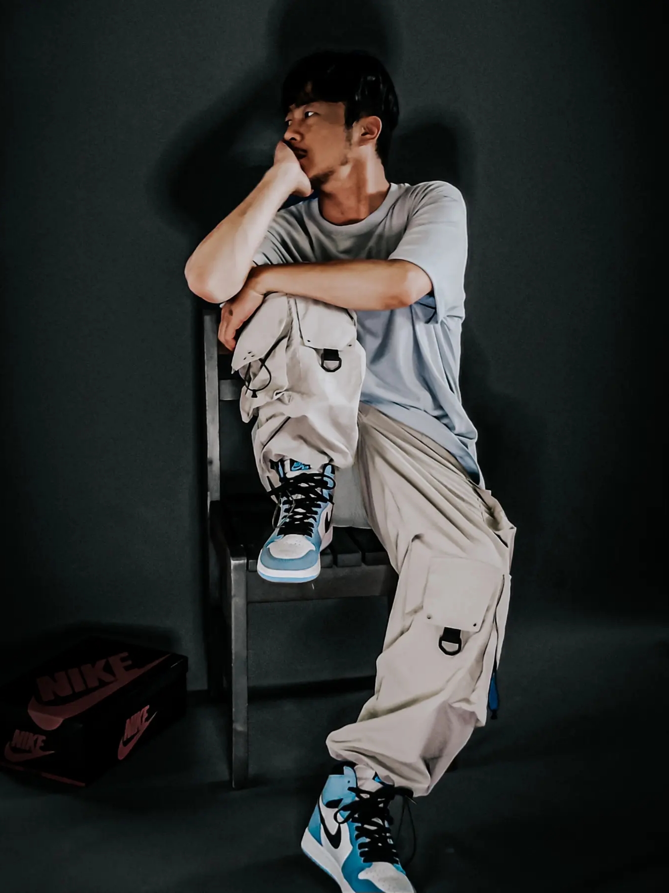 Jordan 1 Retro High OG University Blue, Stussy Basic Stussy T-Shirt Steel 2021 착용 스타일 - 3