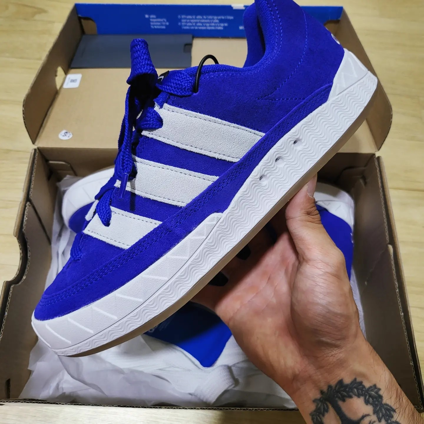 Adidas x Atmos Adimatic Blue 착용 스타일 - 2