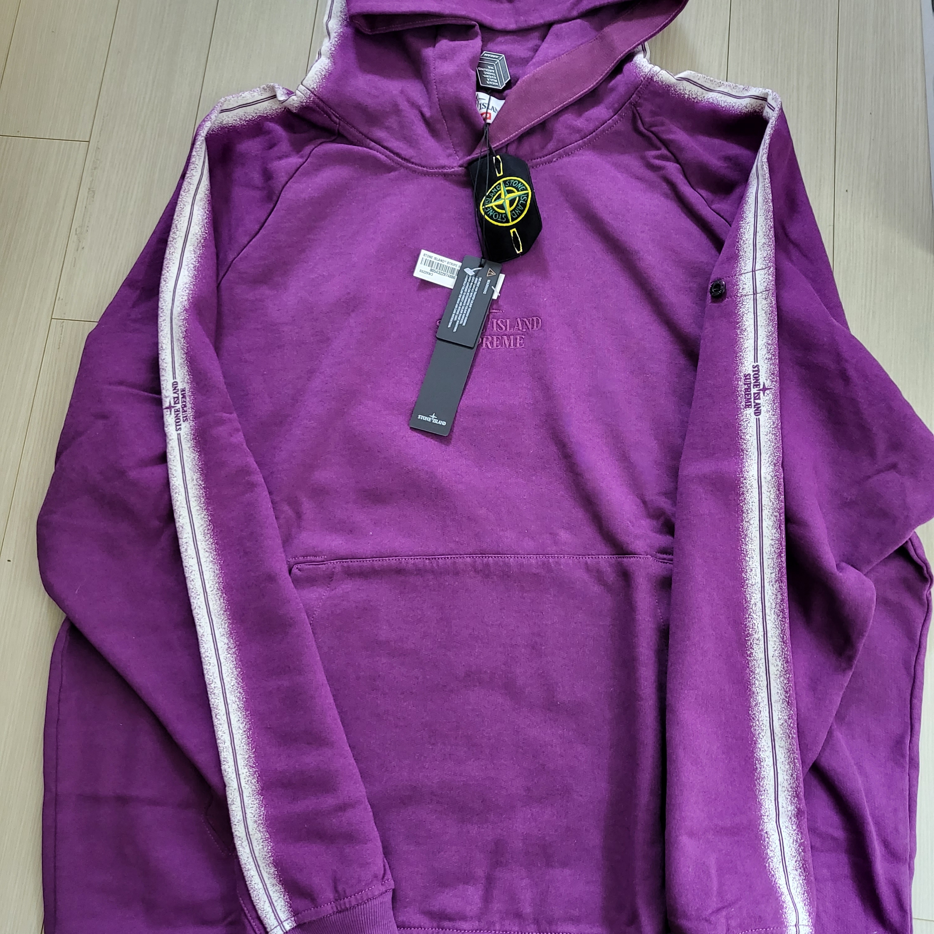 Supreme x Stone Island Stripe Hooded Sweatshirt Purple - 22SS 착용 스타일 - 2