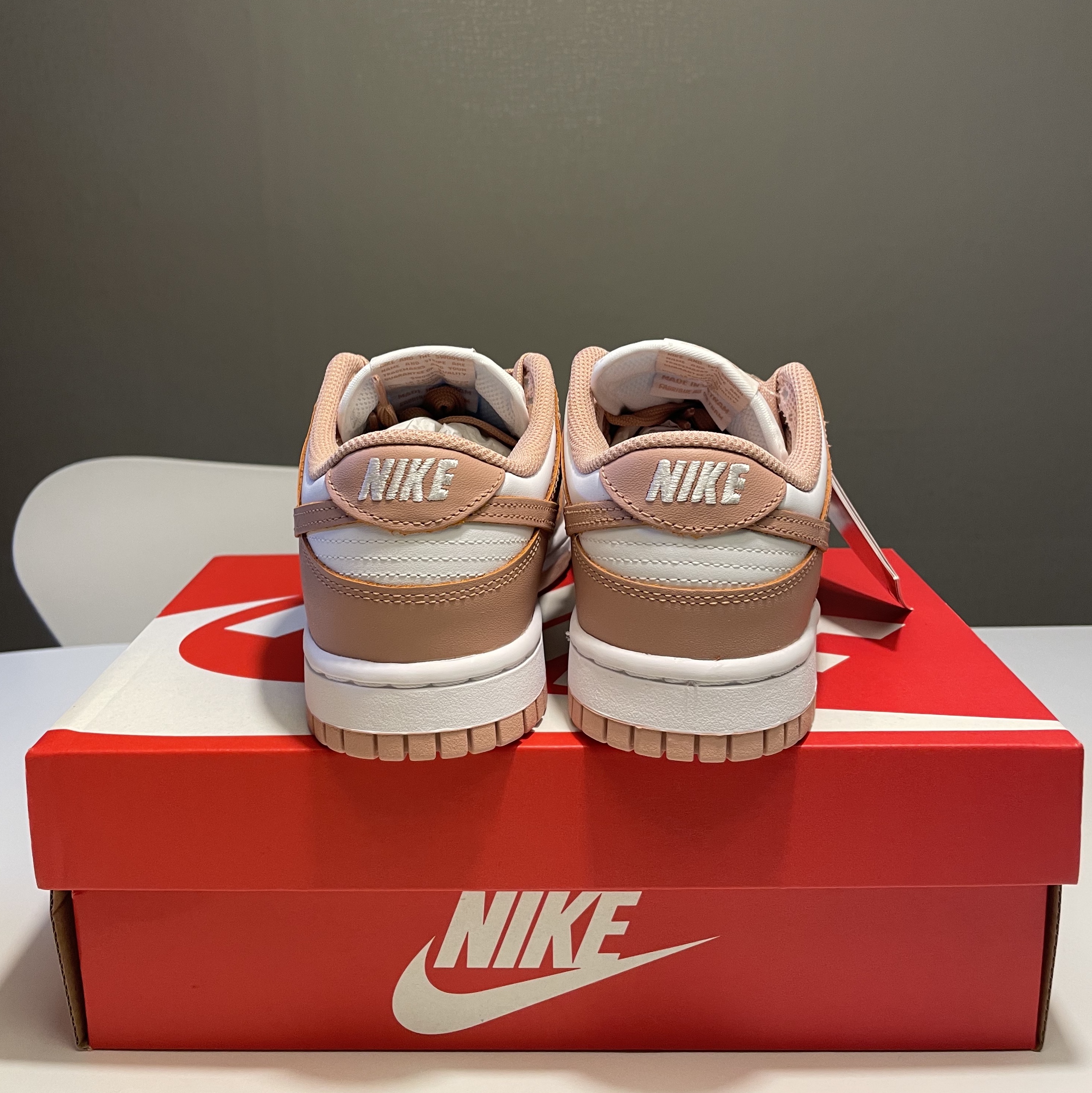 (W) Nike Dunk Low Rose Whisper 착용 스타일 - 5