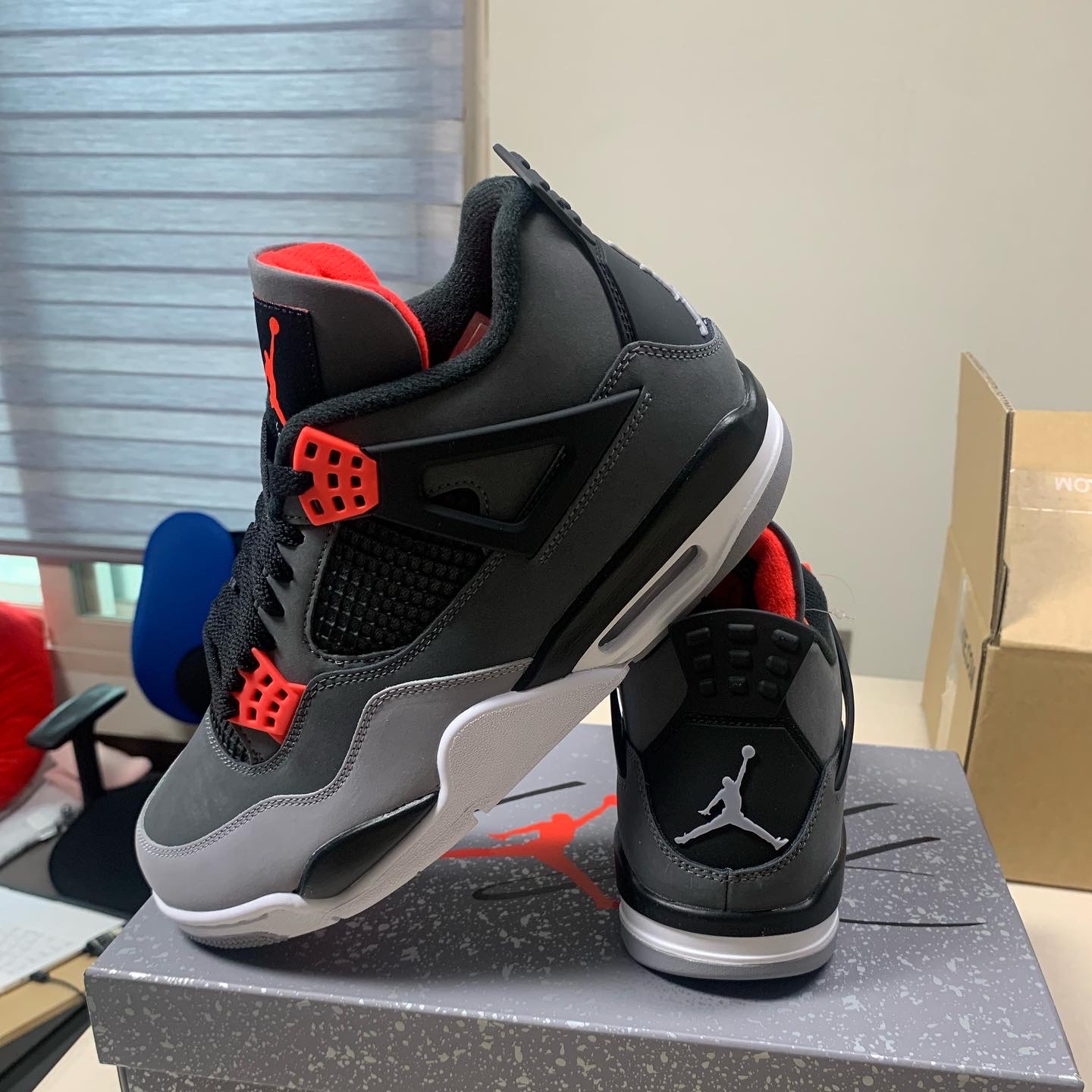 Jordan 4 Retro Infrared 착용 스타일 - 4