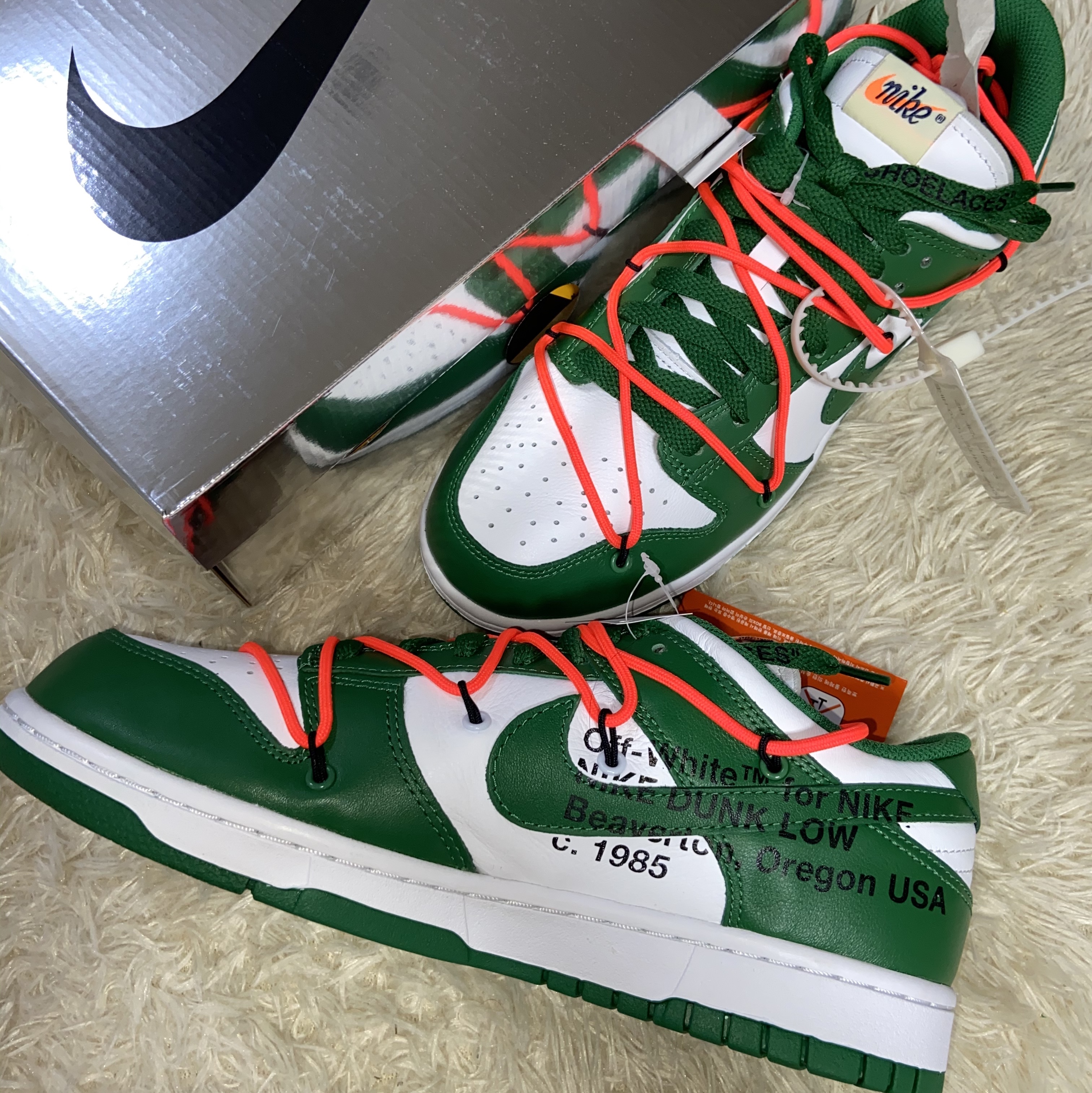 Nike x Off-White Dunk Low Pine Green 착용 스타일