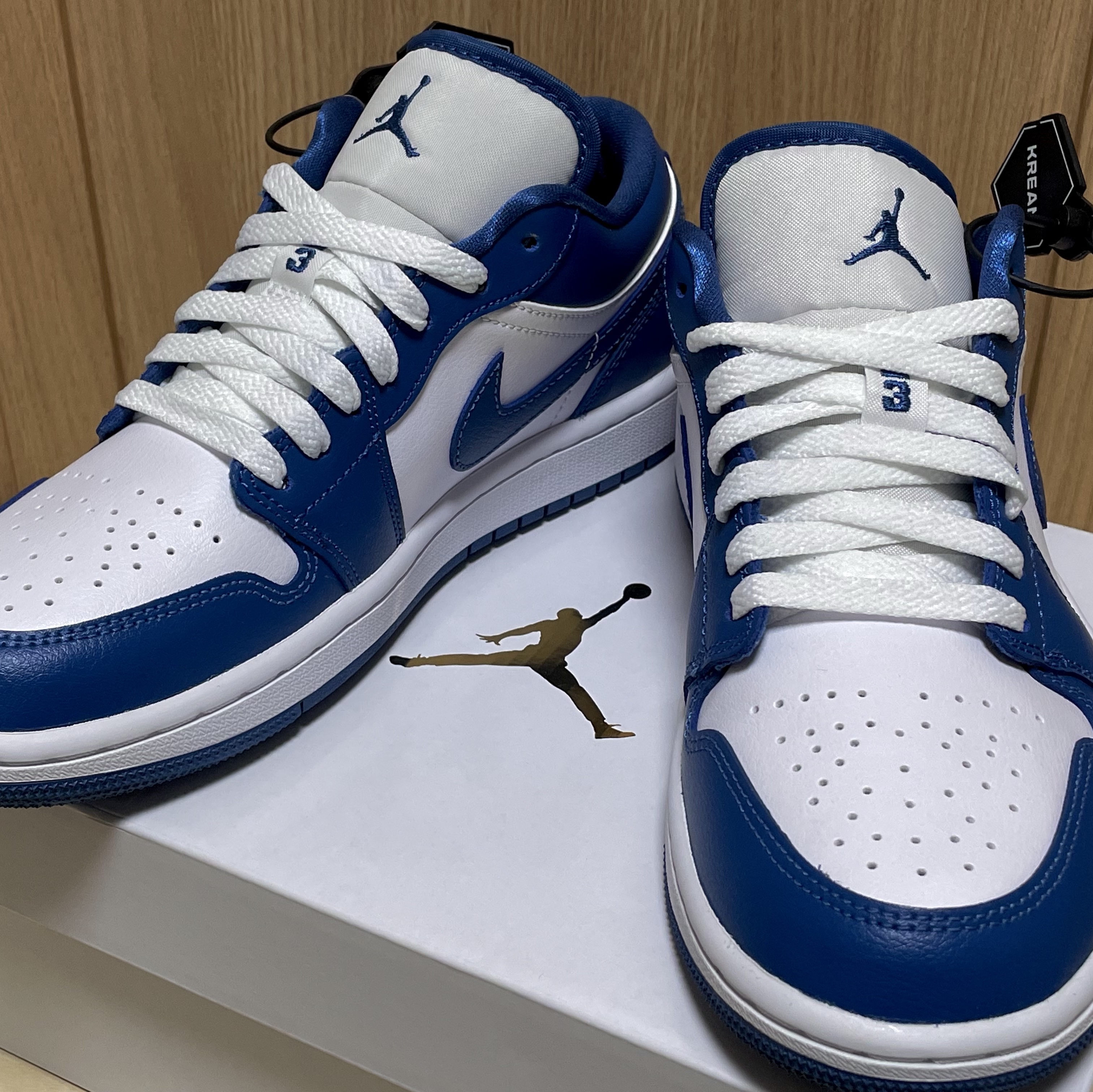 (W) Jordan 1 Low White Dark Marina Blue 착용 스타일