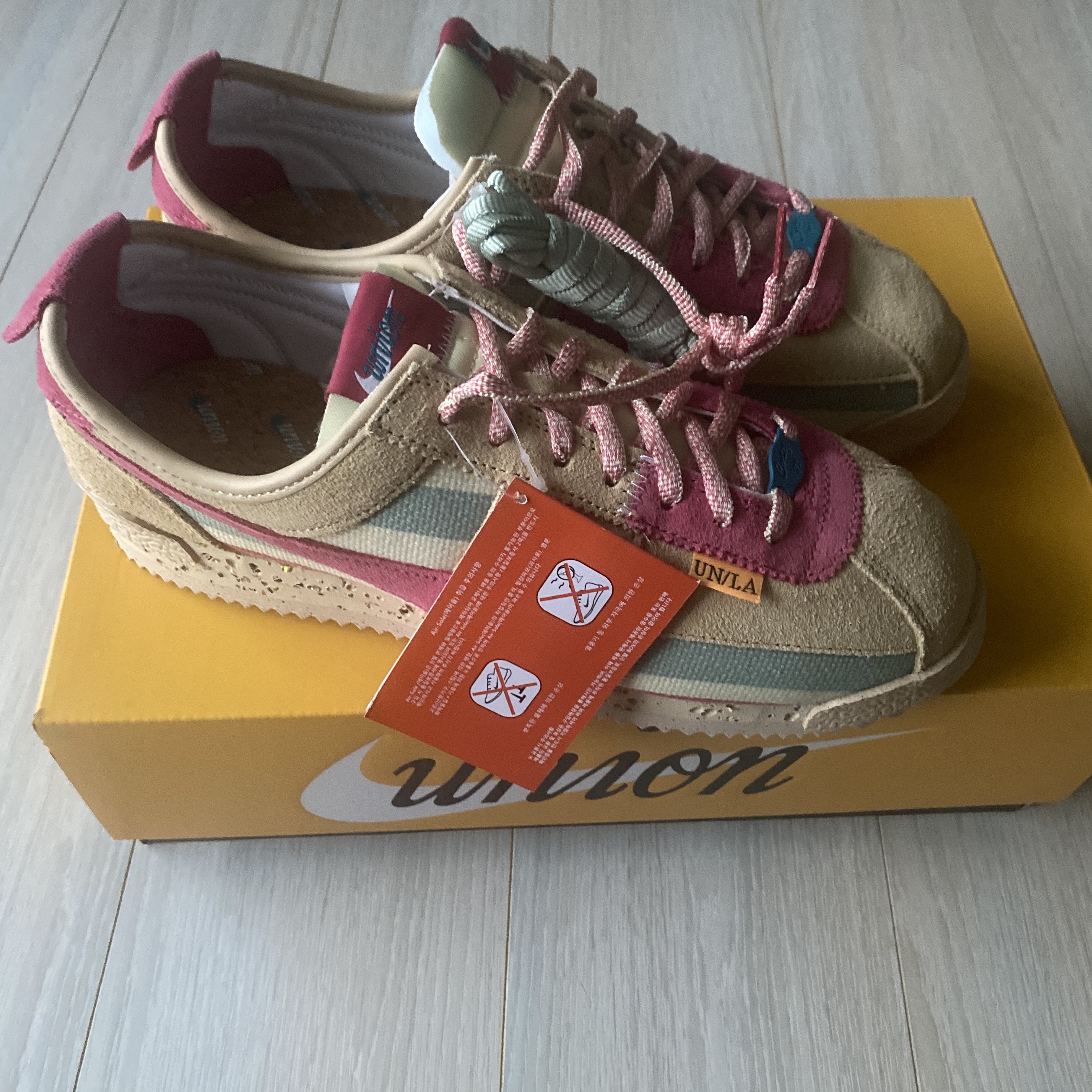 Nike x Union Cortez SP Sesame 착용 스타일 - 1