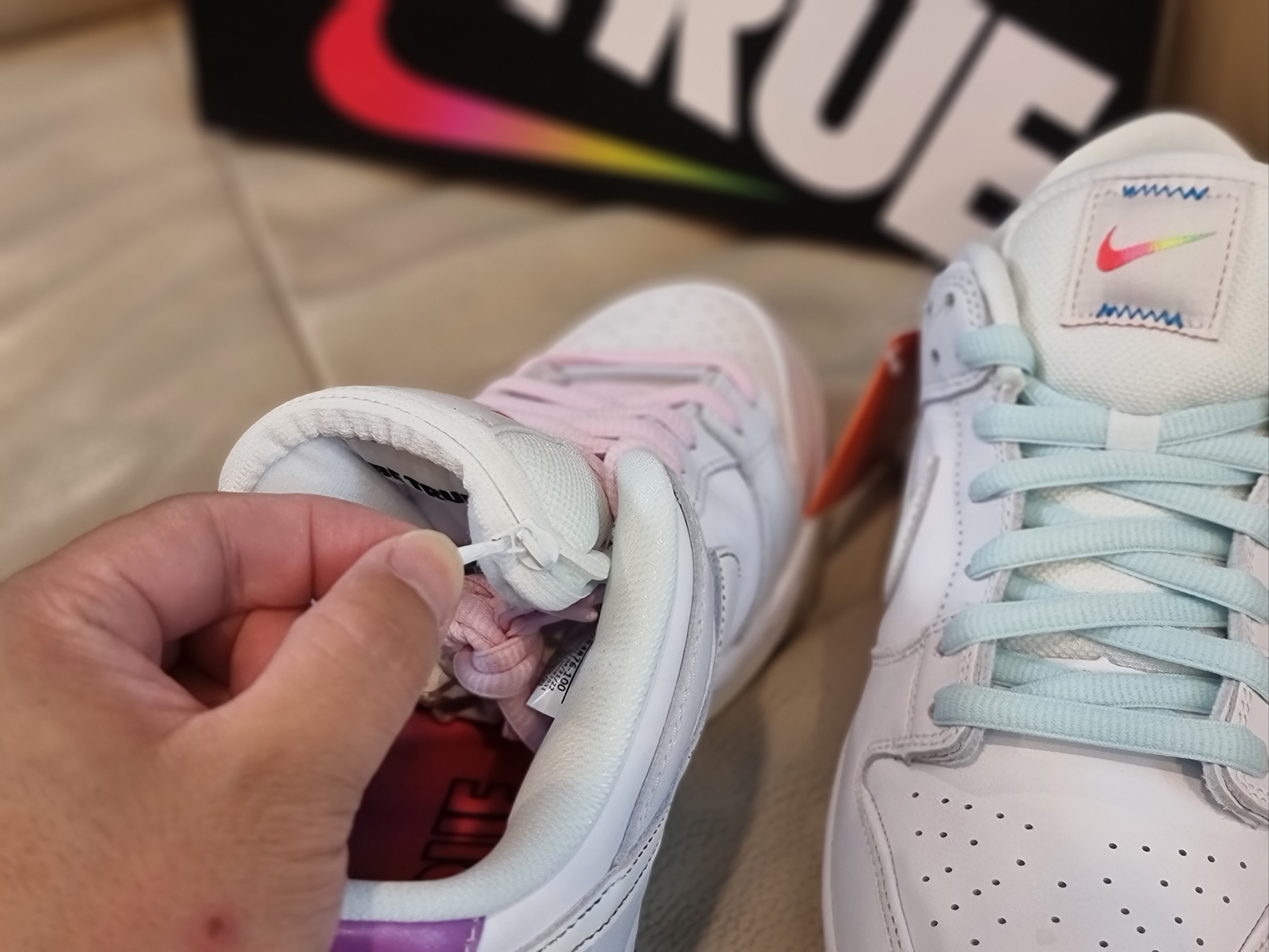Nike SB Dunk Low Pro Be True 착용 스타일 - 5