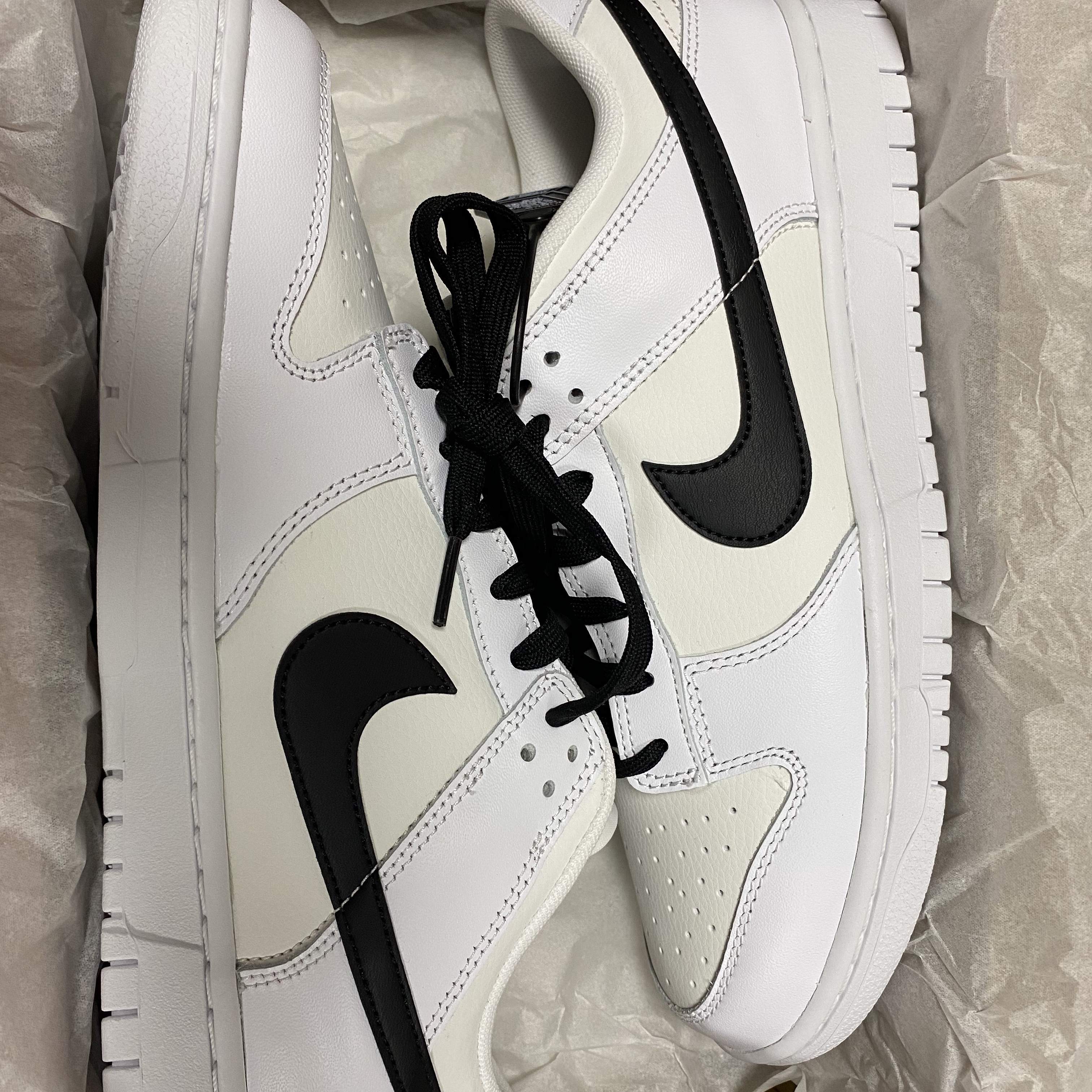 Nike Dunk Low Retro Summit White 착용 스타일