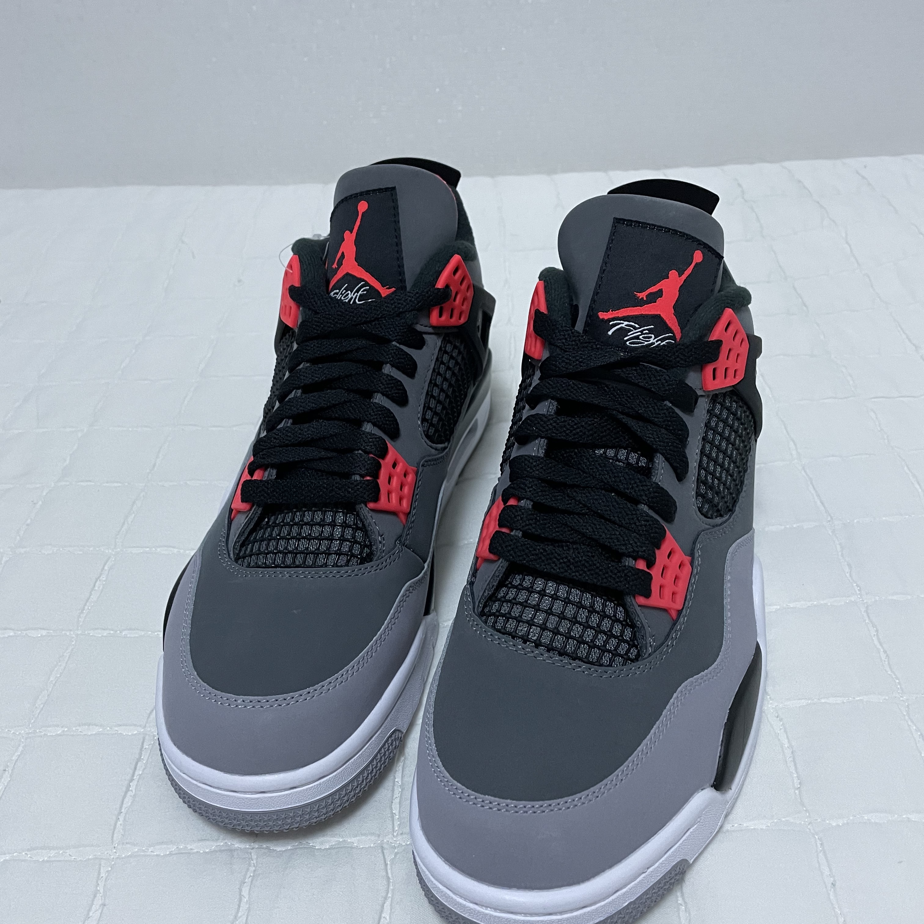 Jordan 4 Retro Infrared 착용 스타일