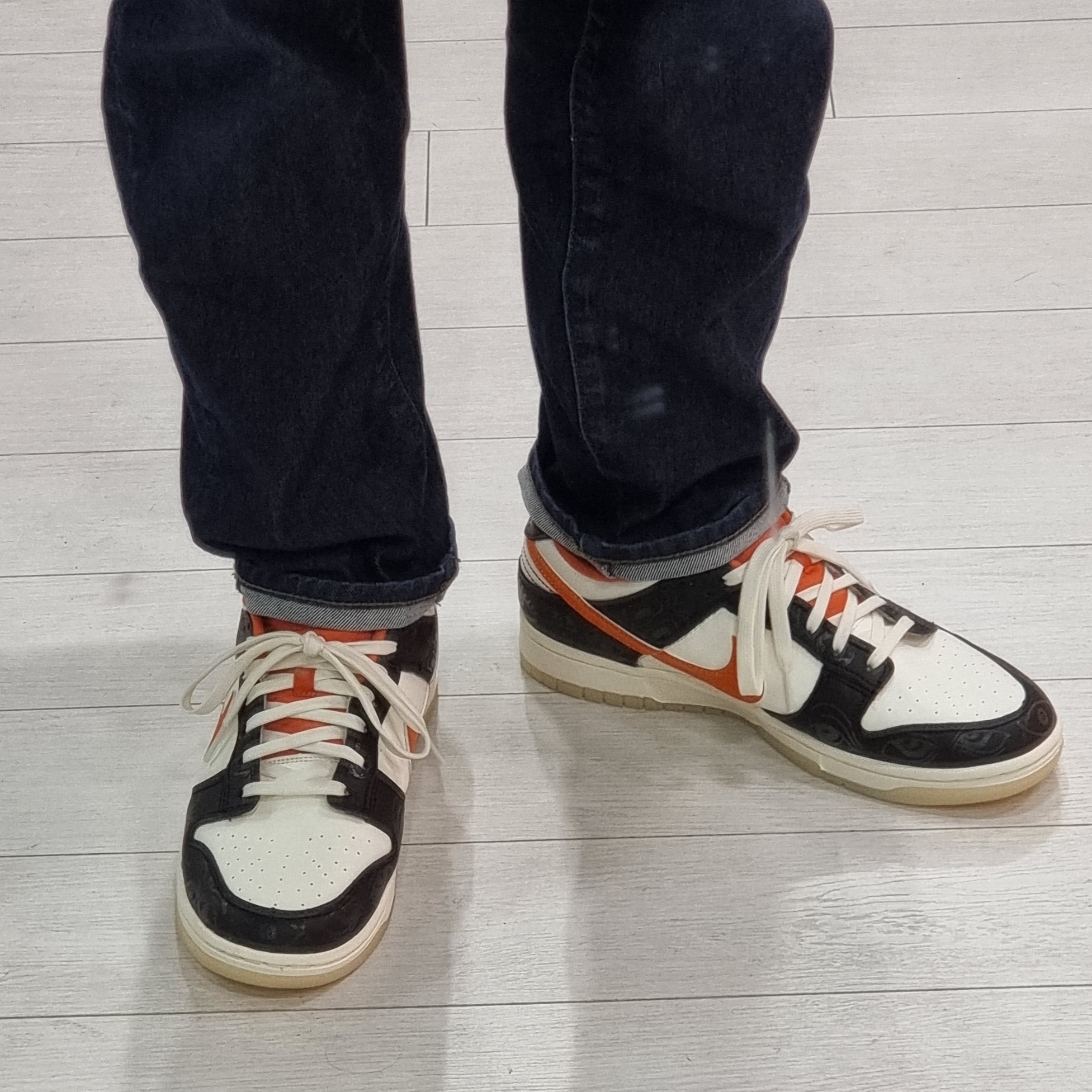 Nike Dunk Low Retro PRM Halloween 착용 스타일 - 2