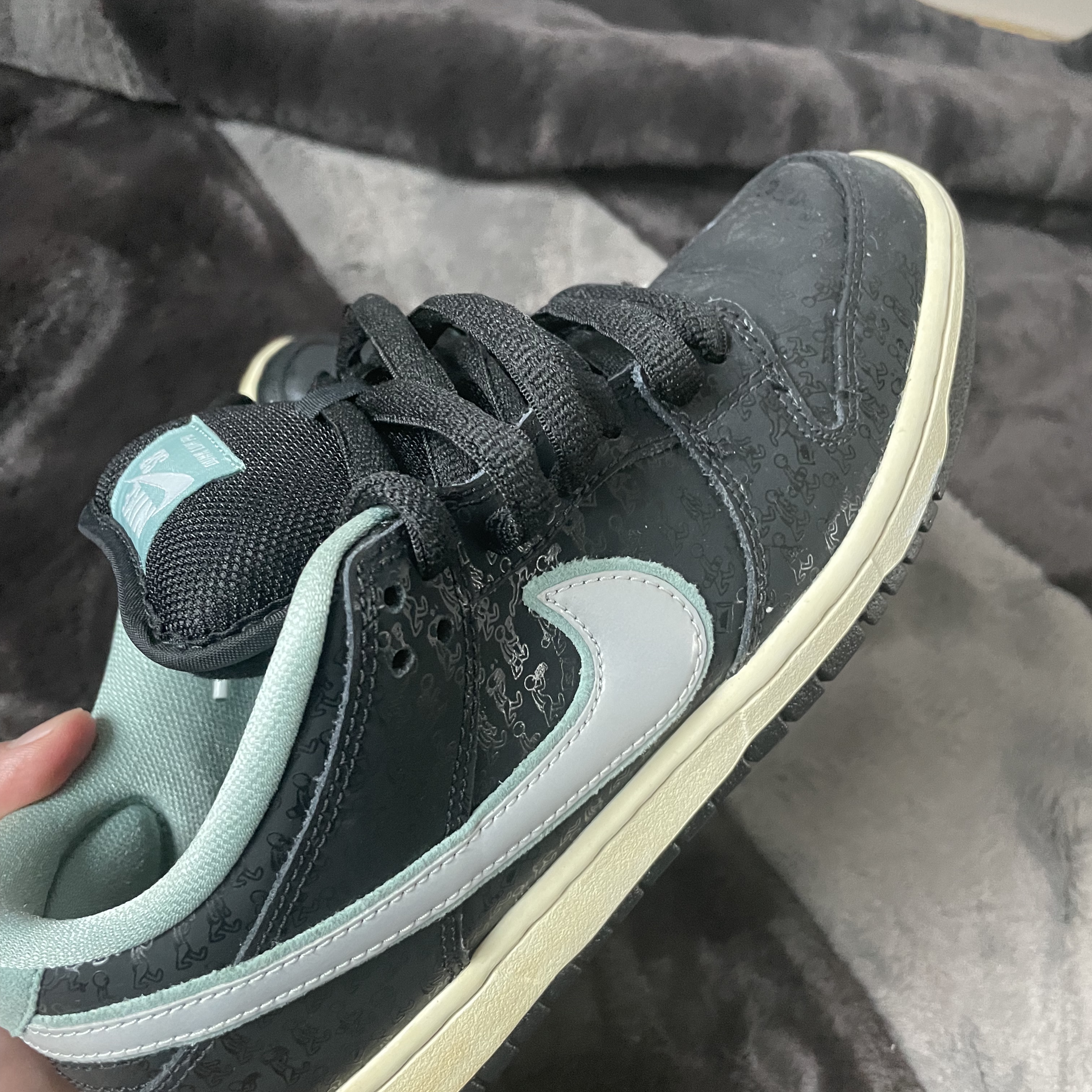 Nike x S.P.O.T. x Lance Mountain Dunk SB Low Black, Nike x S.P.O.T. x Lance Mountain Dunk SB Low Black (Special Box) 착용 스타일 - 1