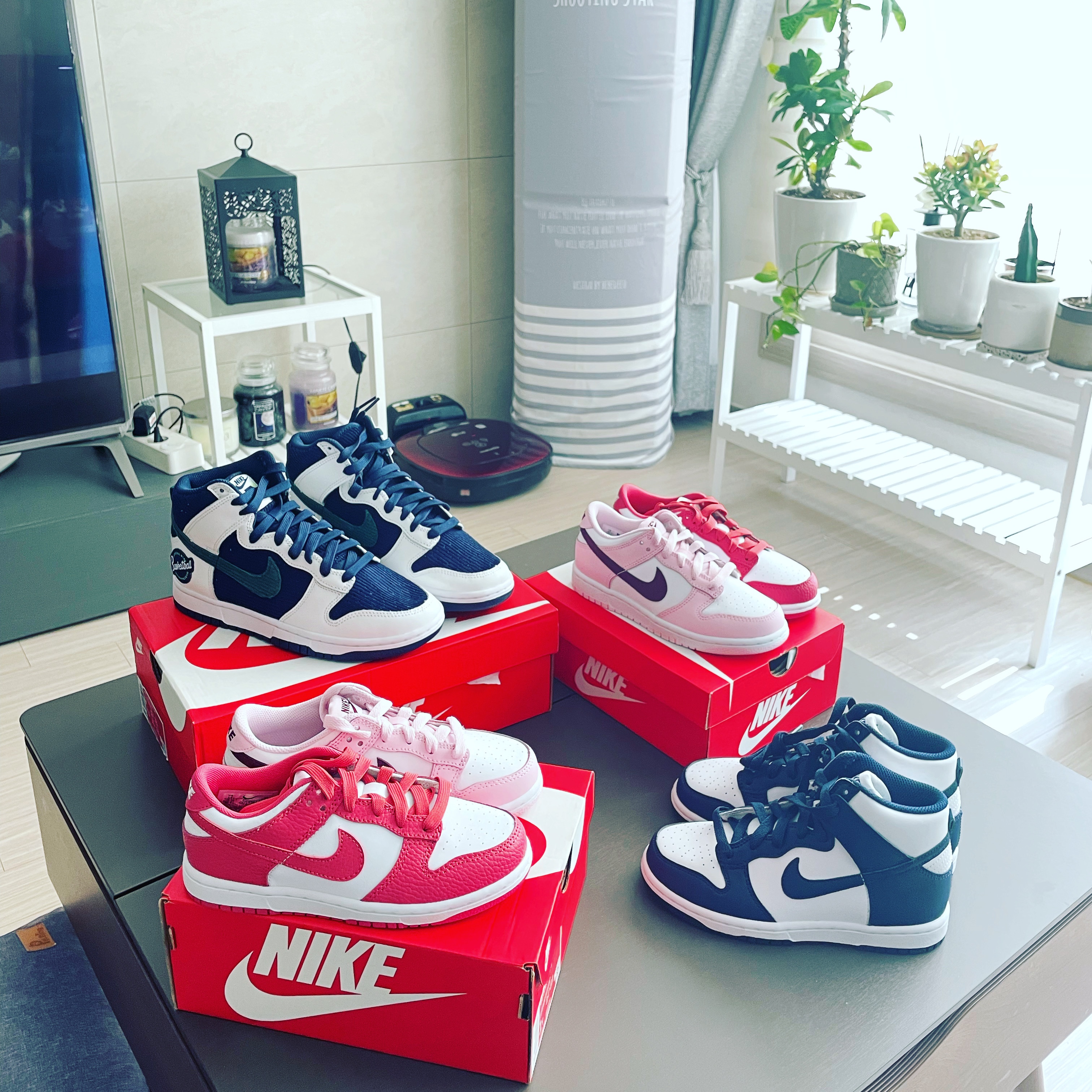 (GS) Nike Dunk Low Pink Foam, (W) Nike Dunk Low Archeo Pink 착용 스타일 - 1