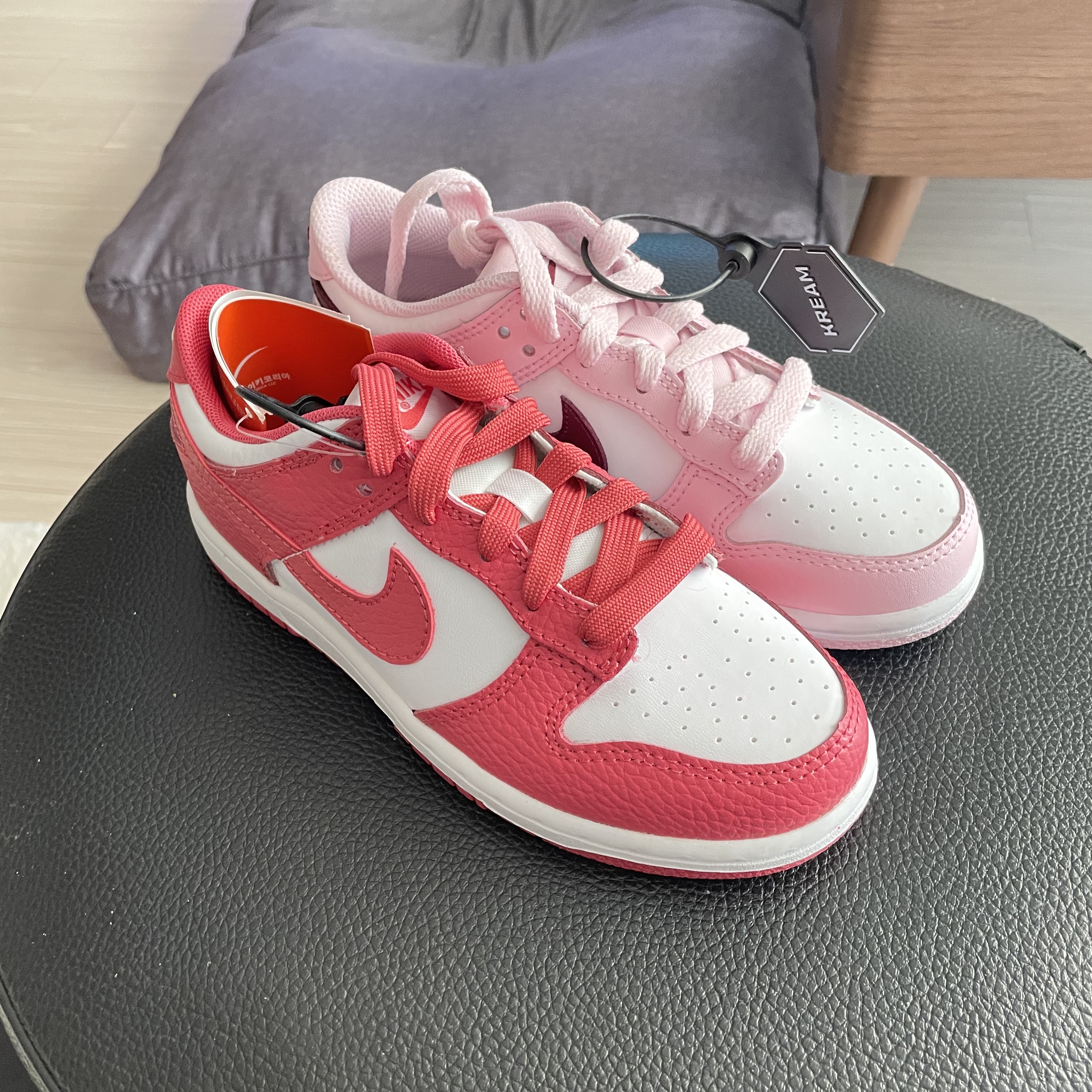 (GS) Nike Dunk Low Pink Foam, (W) Nike Dunk Low Archeo Pink 착용 스타일 - 2