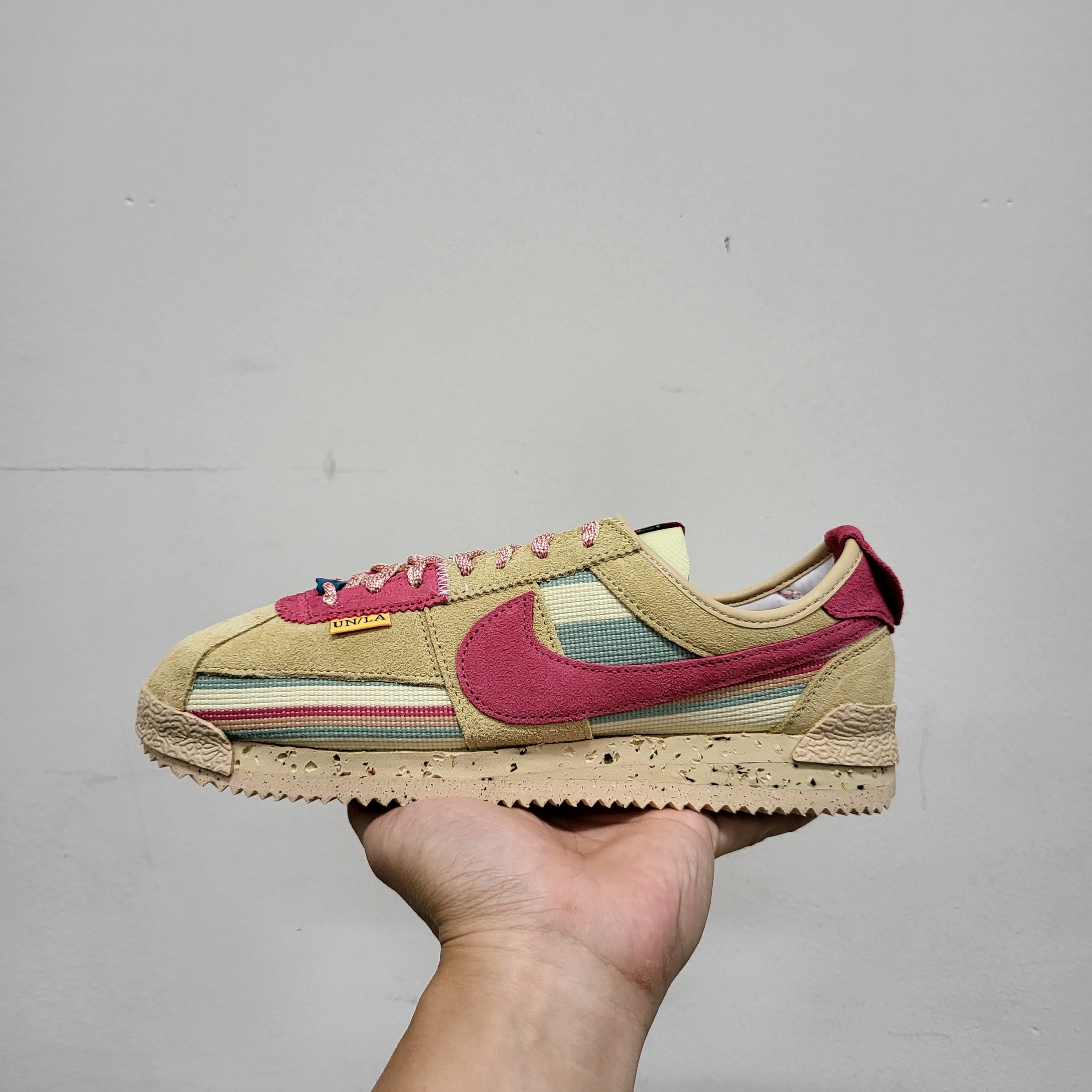 Nike x Union Cortez SP Sesame 착용 스타일 - 1