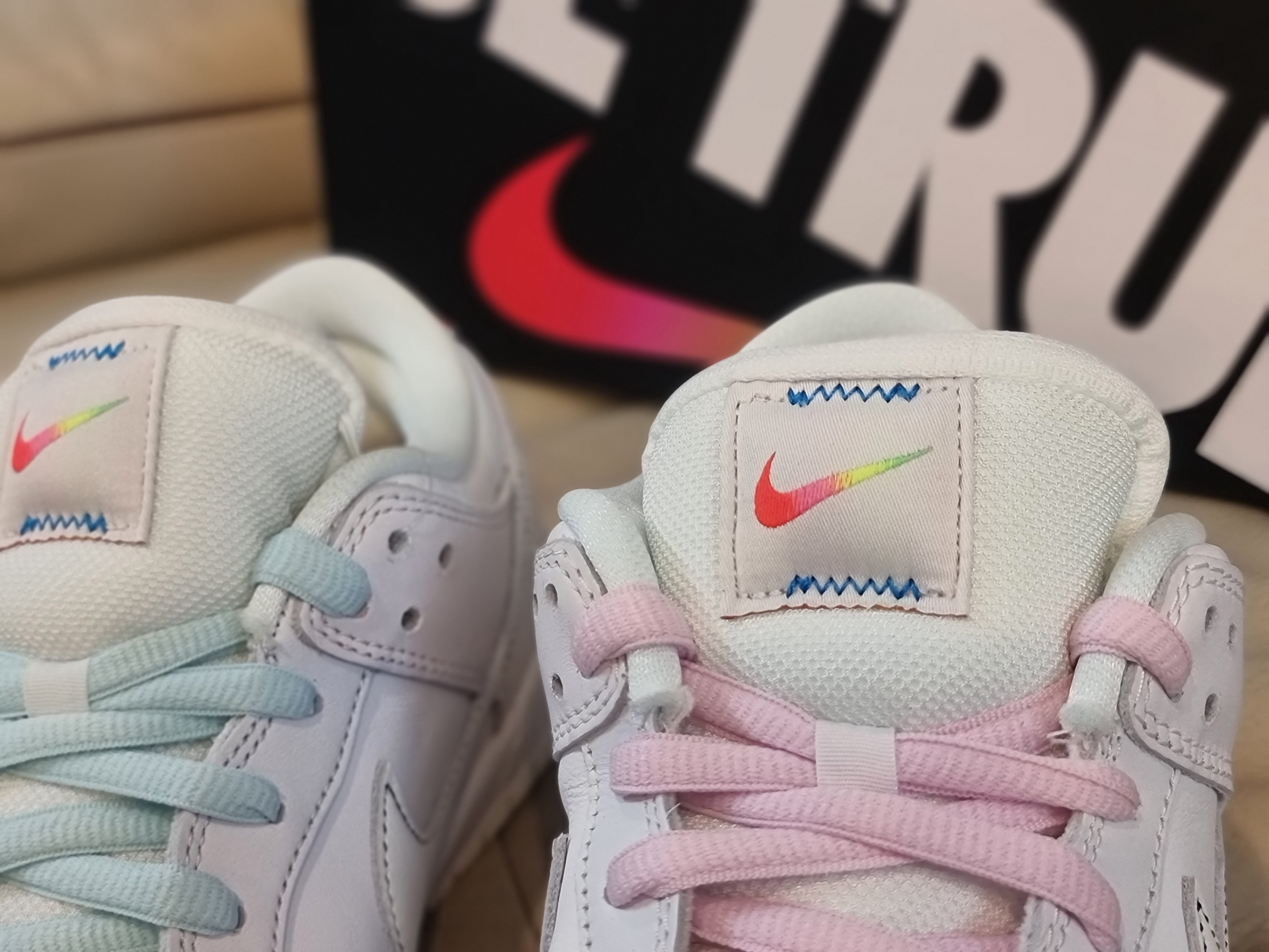 Nike SB Dunk Low Pro Be True 착용 스타일 - 4
