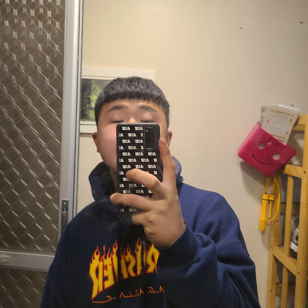 KREAM 프로필 이미지