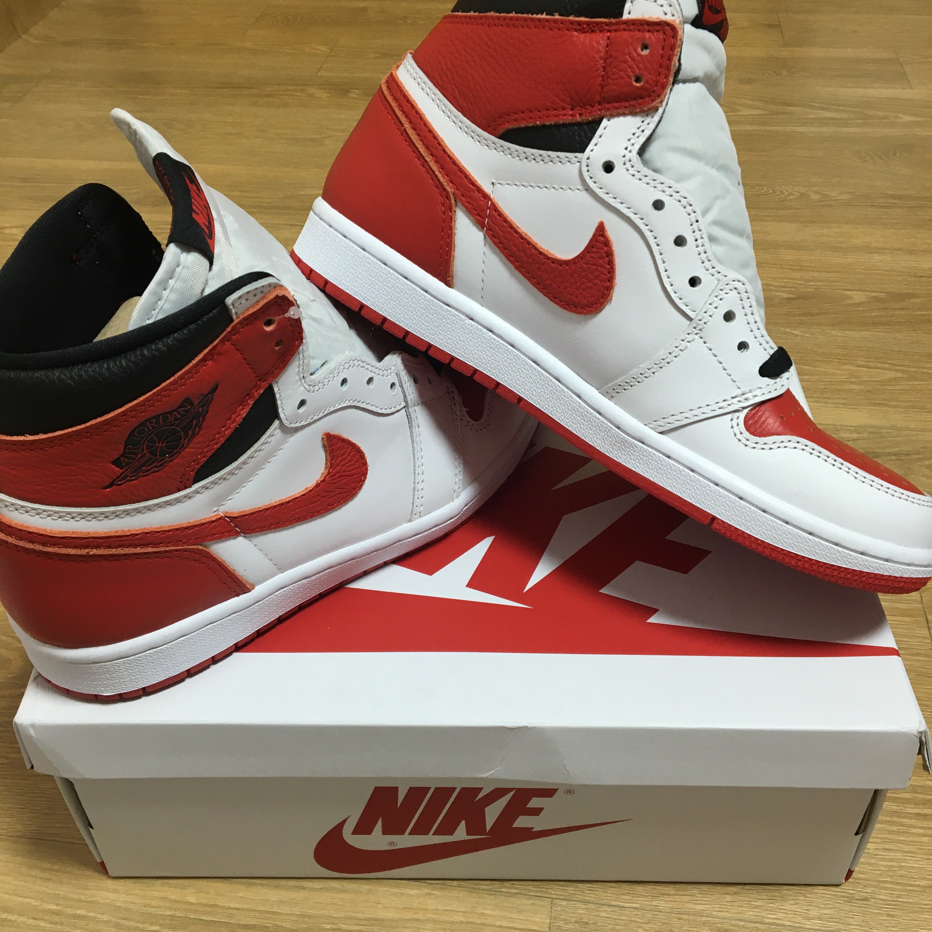 Jordan 1 Retro High OG Heritage 착용 스타일 - 1