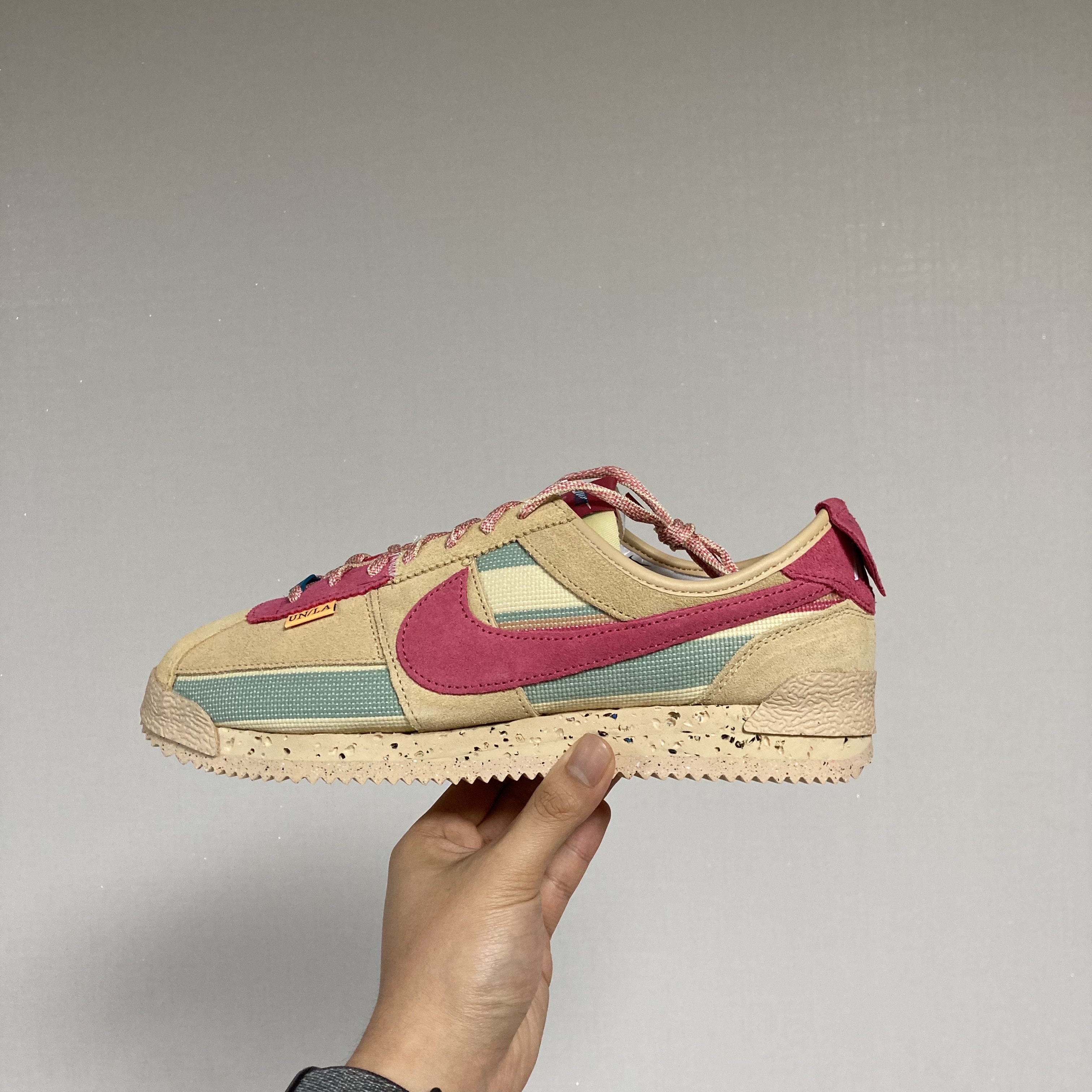 Nike x Union Cortez SP Sesame 착용 스타일 - 3