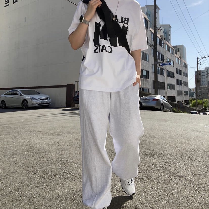 (W) Nike TC 7900 Summit White 착용 스타일 - 1