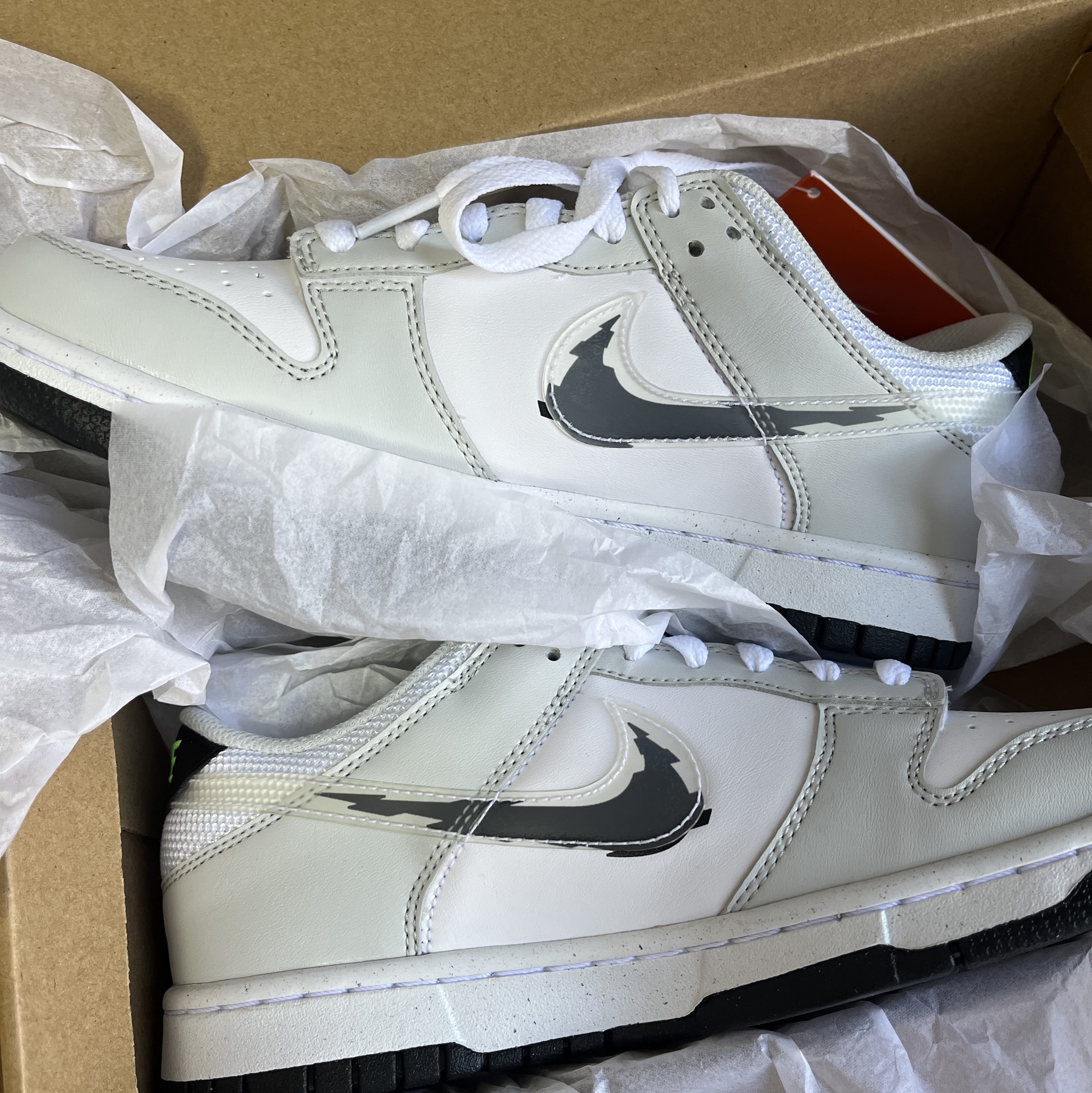 (GS) Nike Dunk Low Photon Dust 착용 스타일