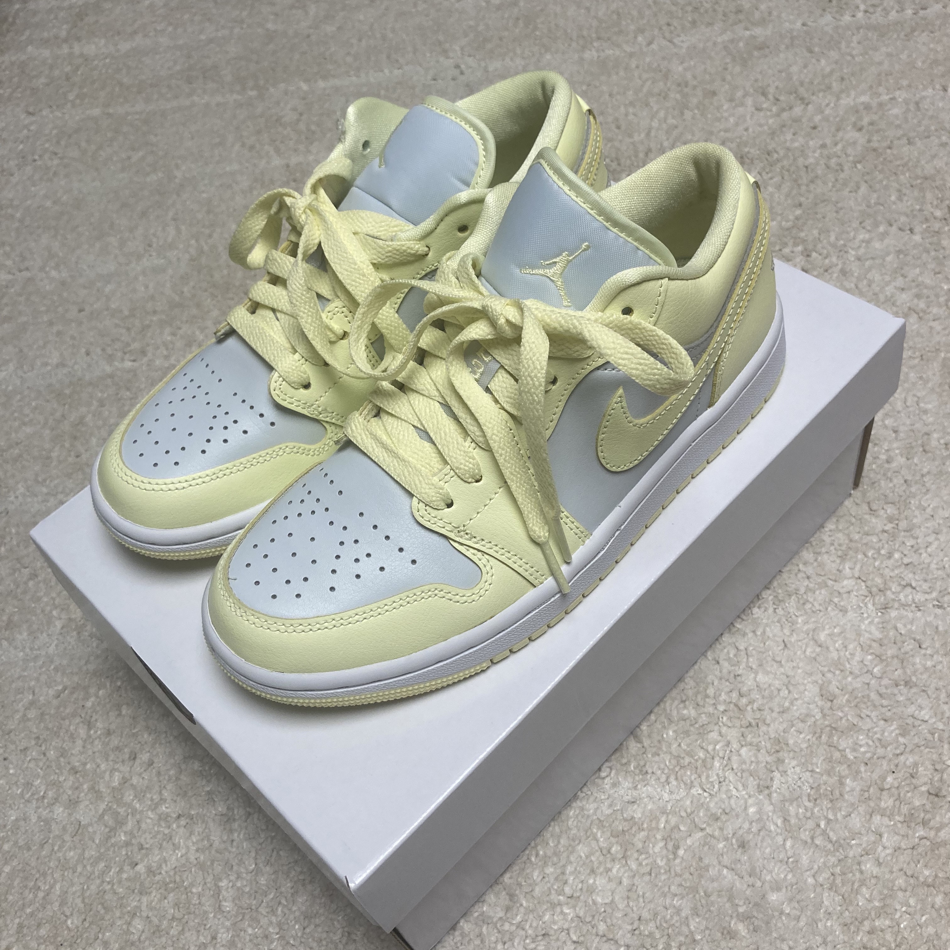 (W) Jordan 1 Low Citron Tint 착용 스타일