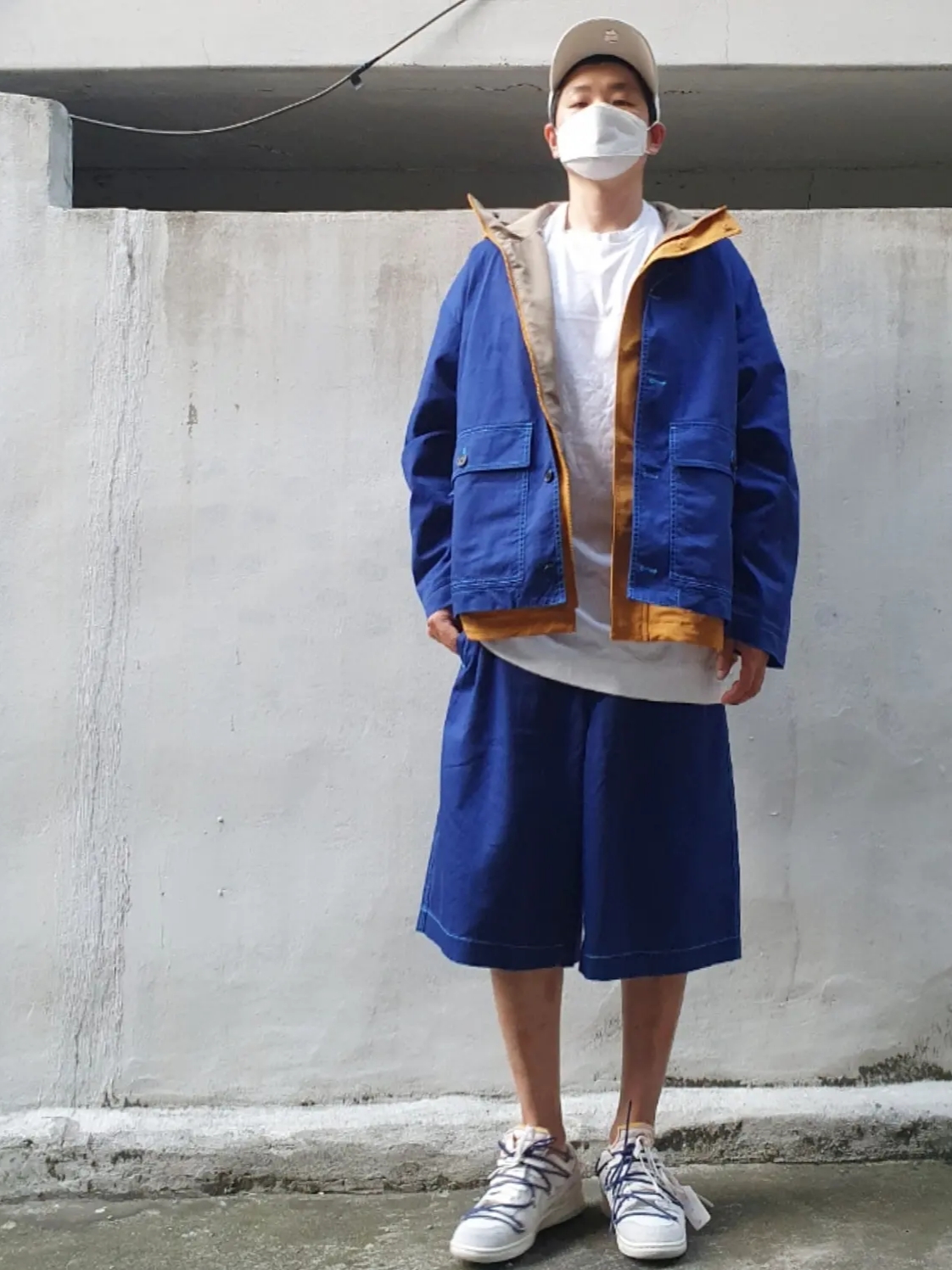 Nike x Off-White Dunk Low The 50 - Lot 18, Uniqlo x Marni Oversized Utility Jacket Blue 착용 스타일 - 1