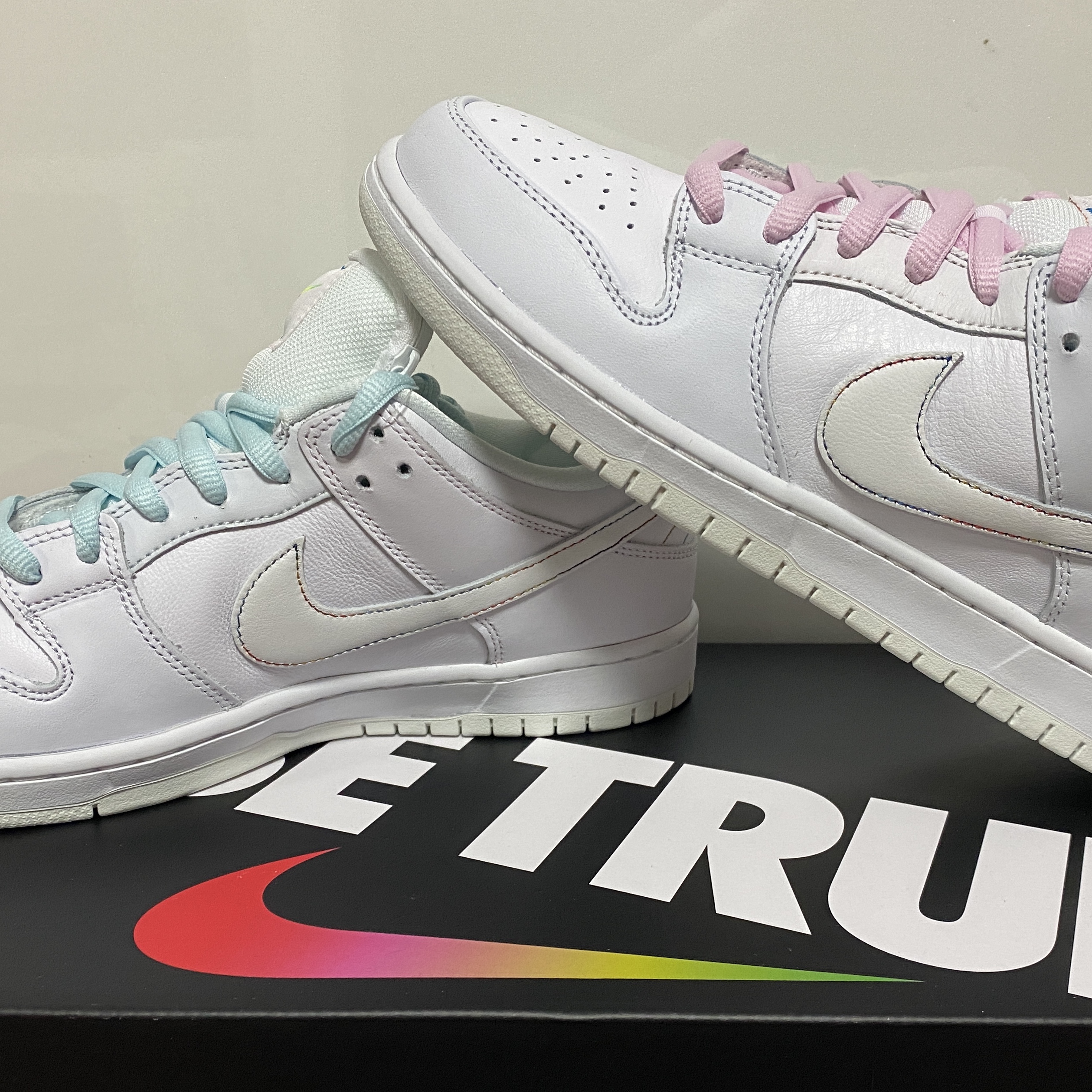 Nike SB Dunk Low Pro Be True 착용 스타일 - 1