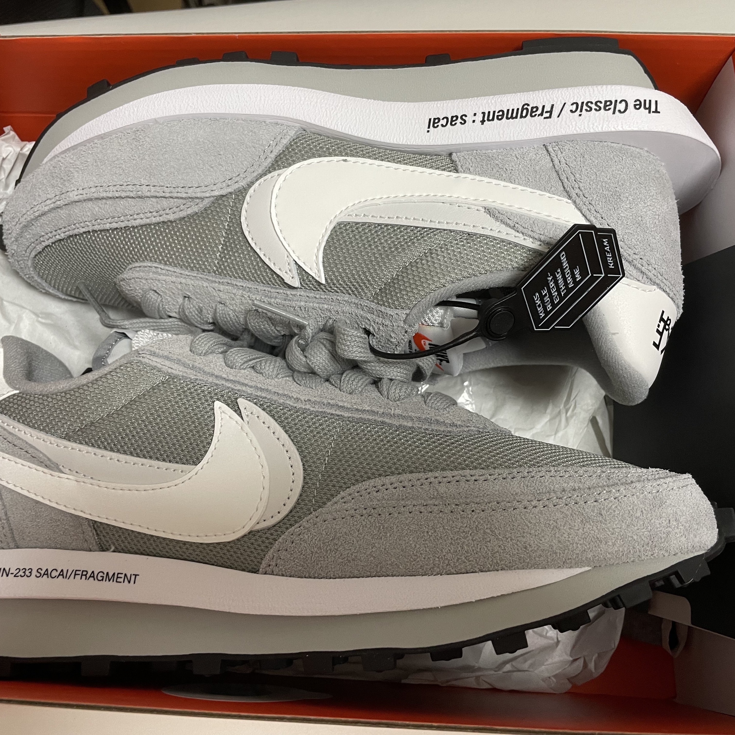 Nike x Sacai x Fragment LDWaffle Light Smoke Grey 착용 스타일