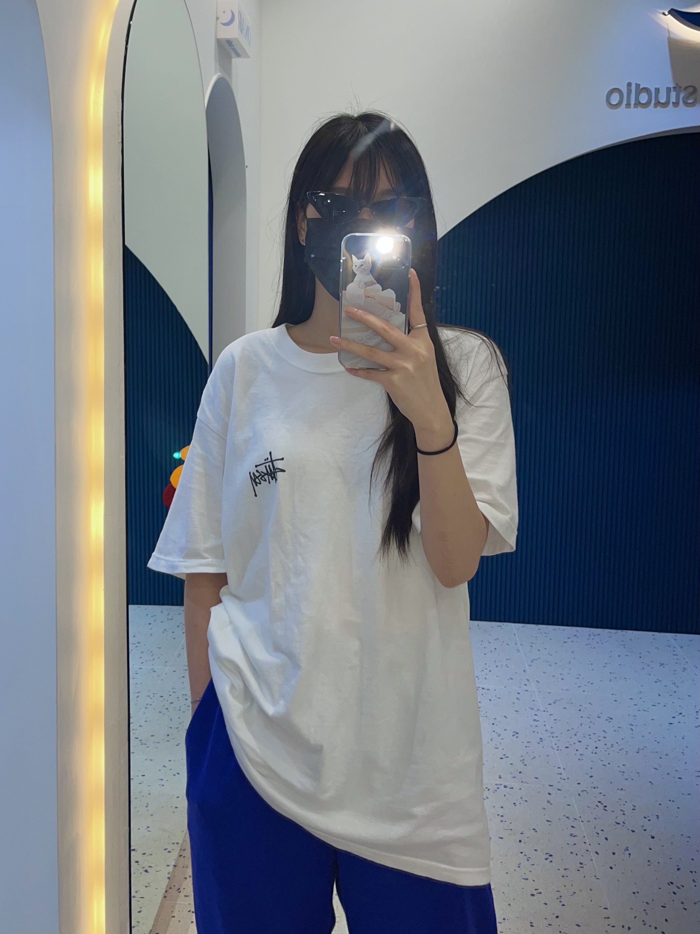 Stussy Basic Stussy T-Shirt White 2022 착용 스타일 - 1