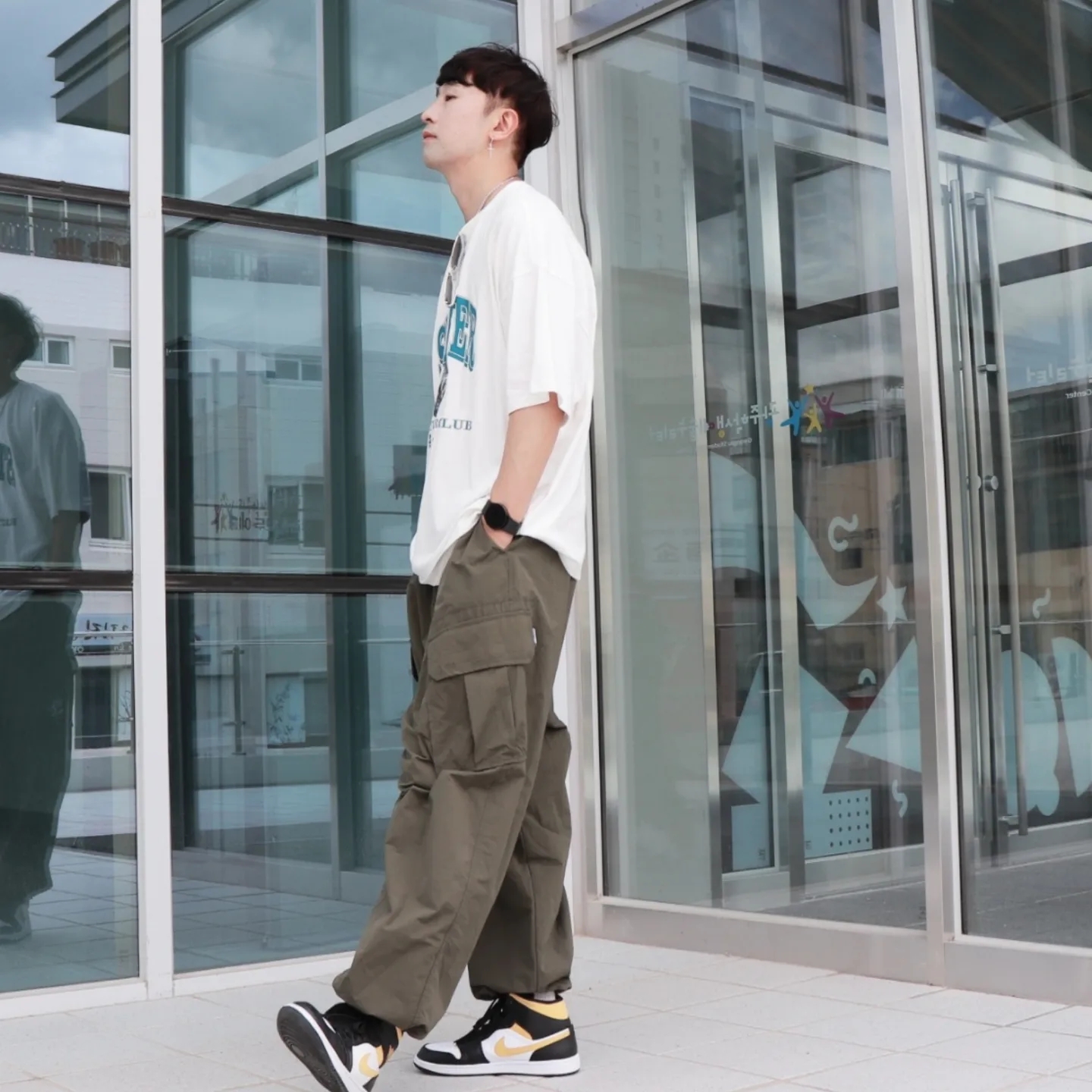 Jordan 1 Mid Pollen 착용 스타일 - 2