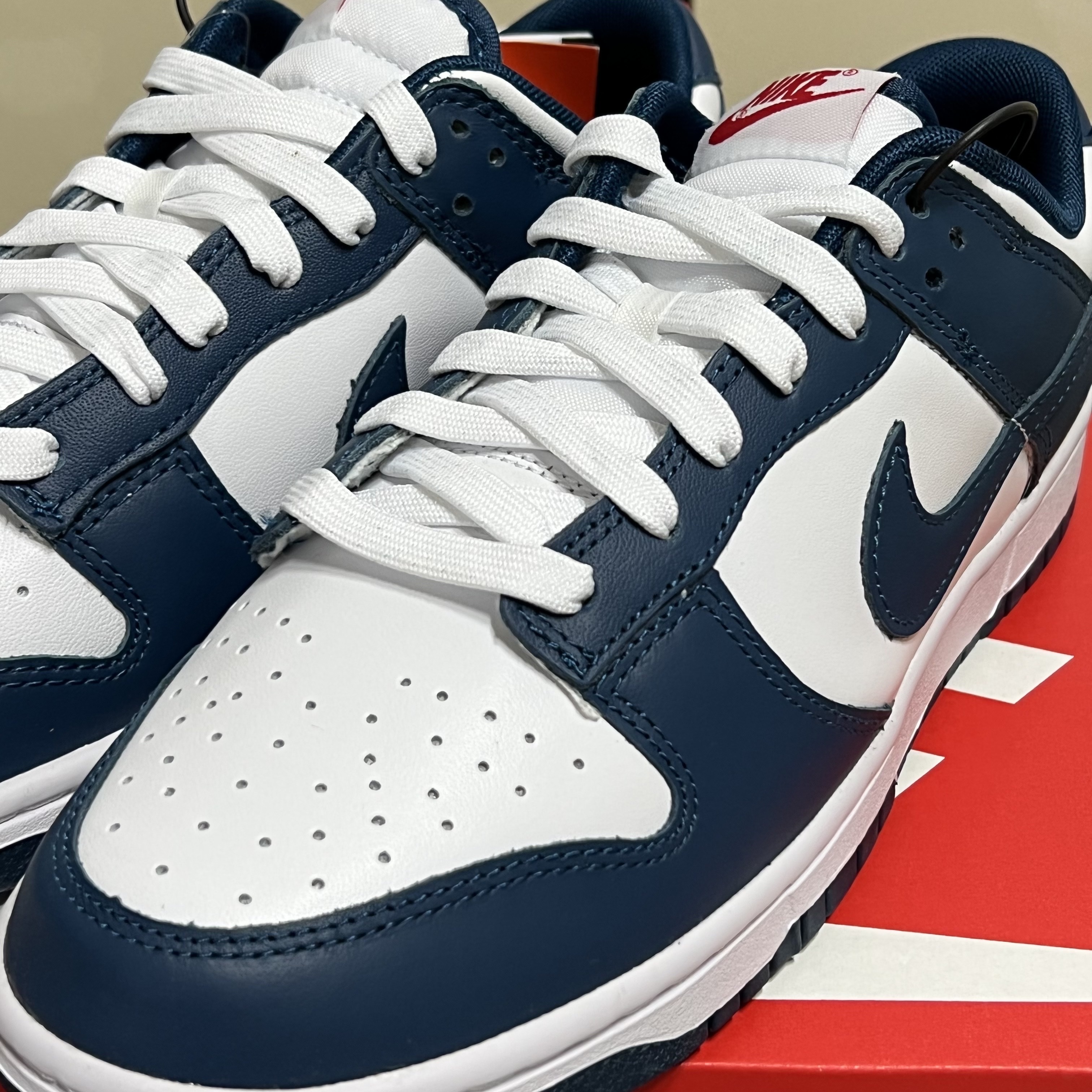 Nike Dunk Low Retro Valerian Blue 착용 스타일 - 2
