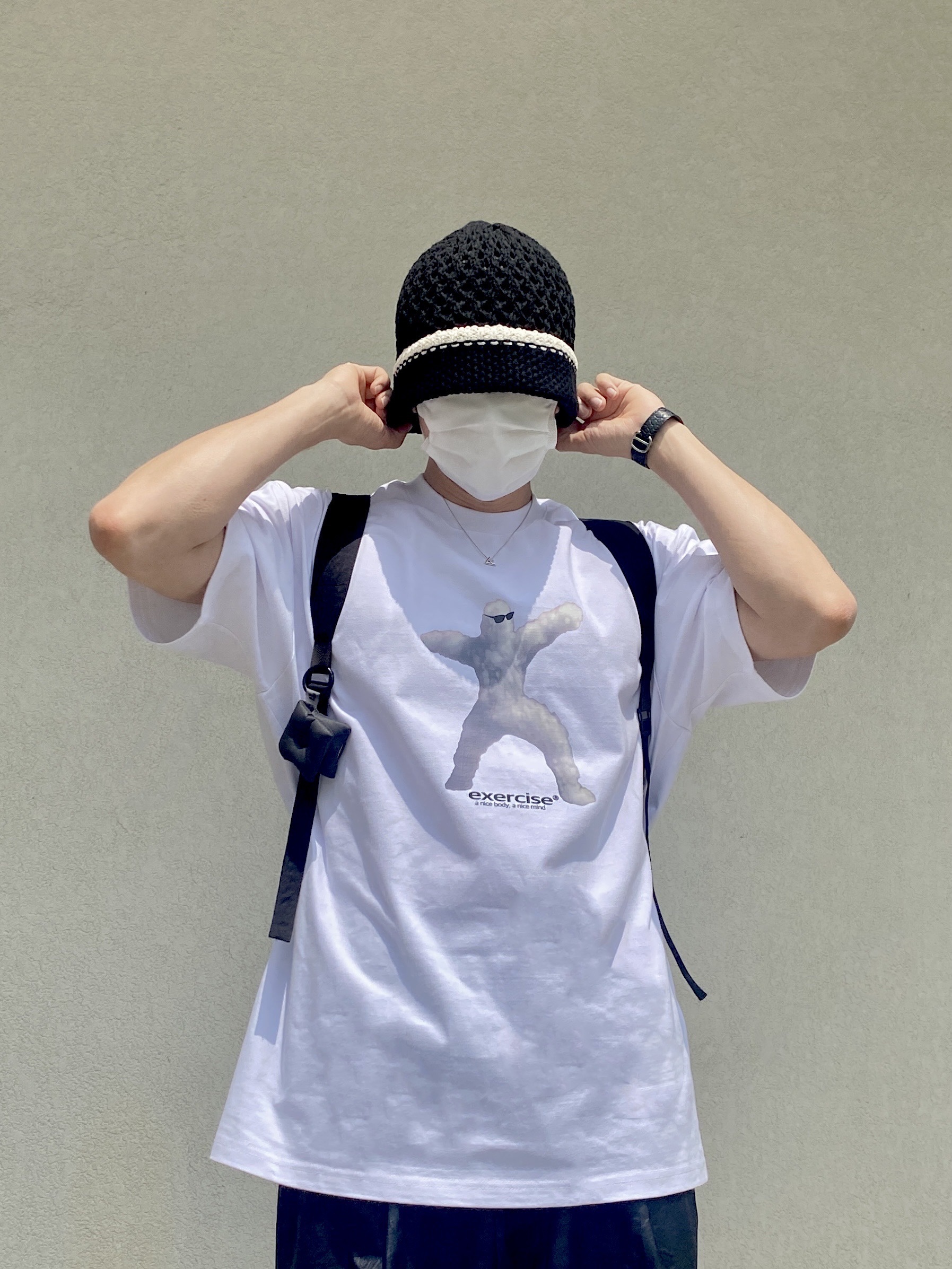 Our Legacy Slim Backpack Black Dense Liquid Nylon, Maison Margiela Fusion Low Top Sneakers Black White Red 착용 스타일 - 2