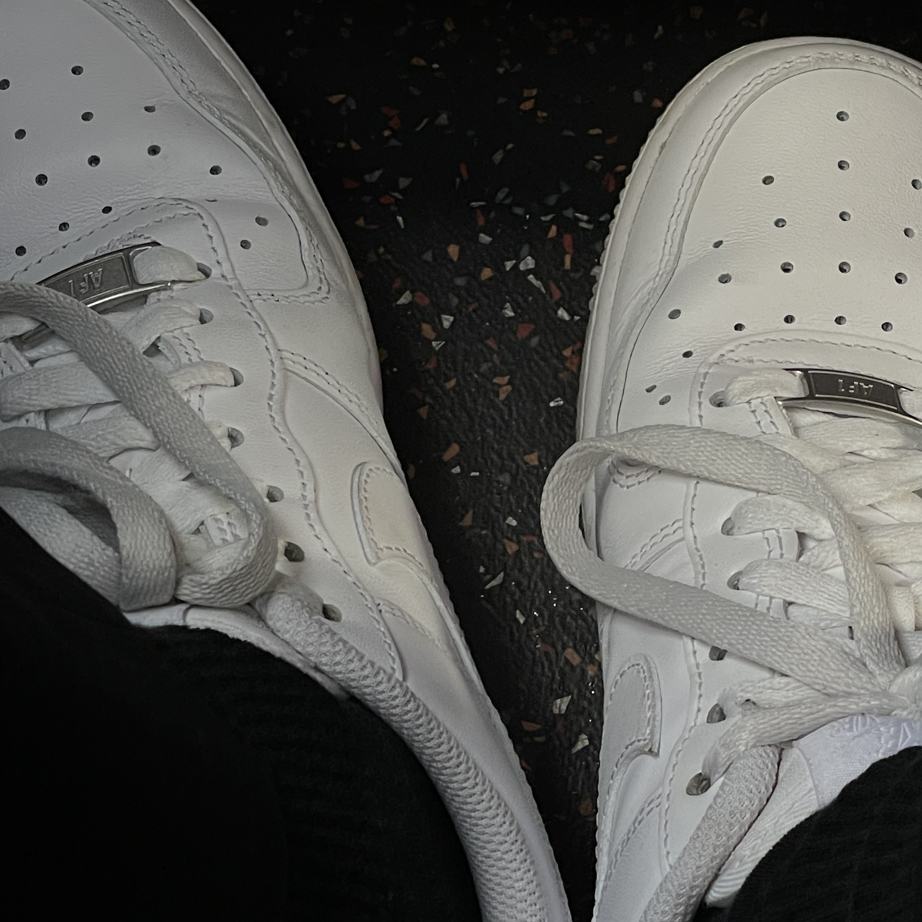 Nike Air Force 1 '07 Low White 착용 스타일