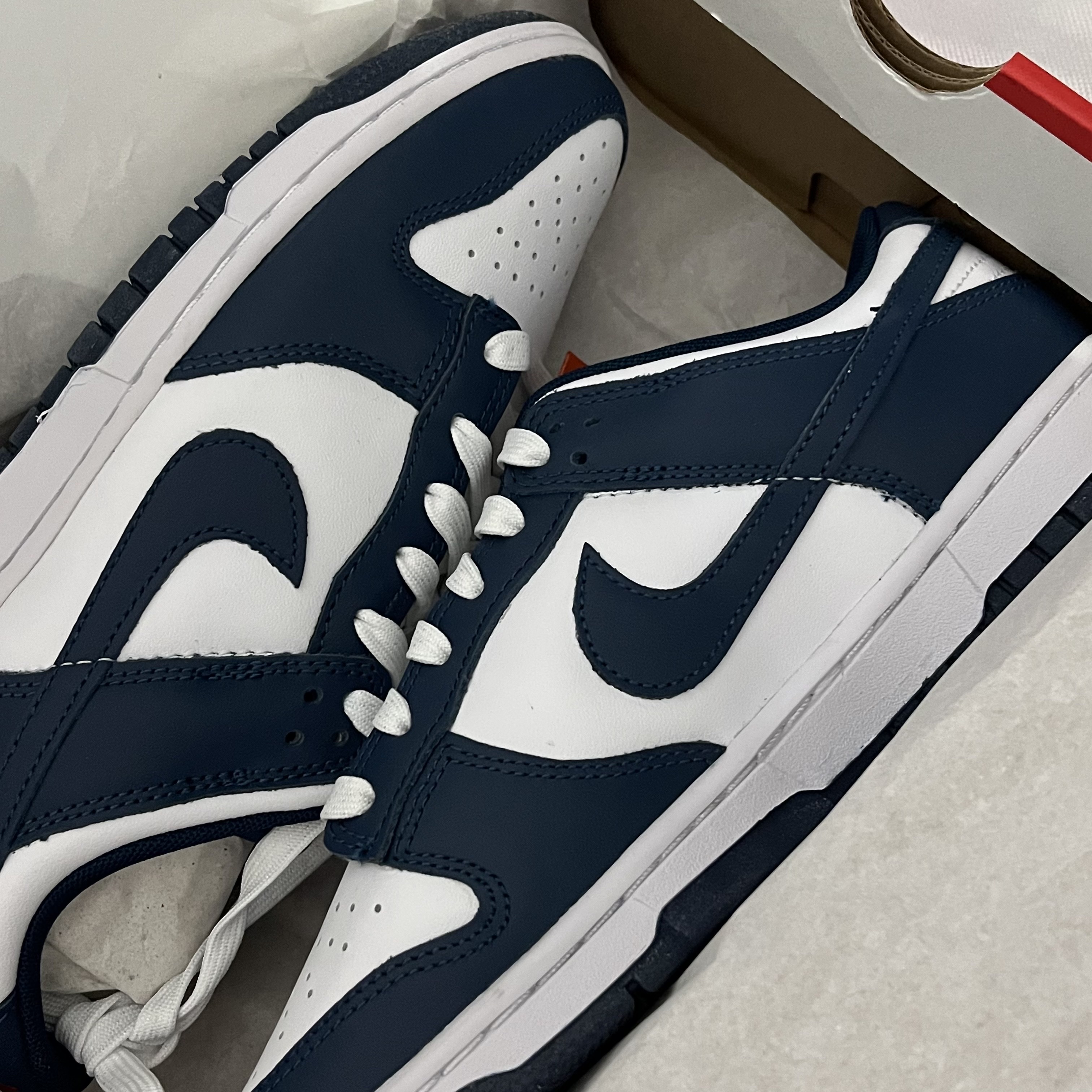 Nike Dunk Low Retro Valerian Blue 착용 스타일 - 2