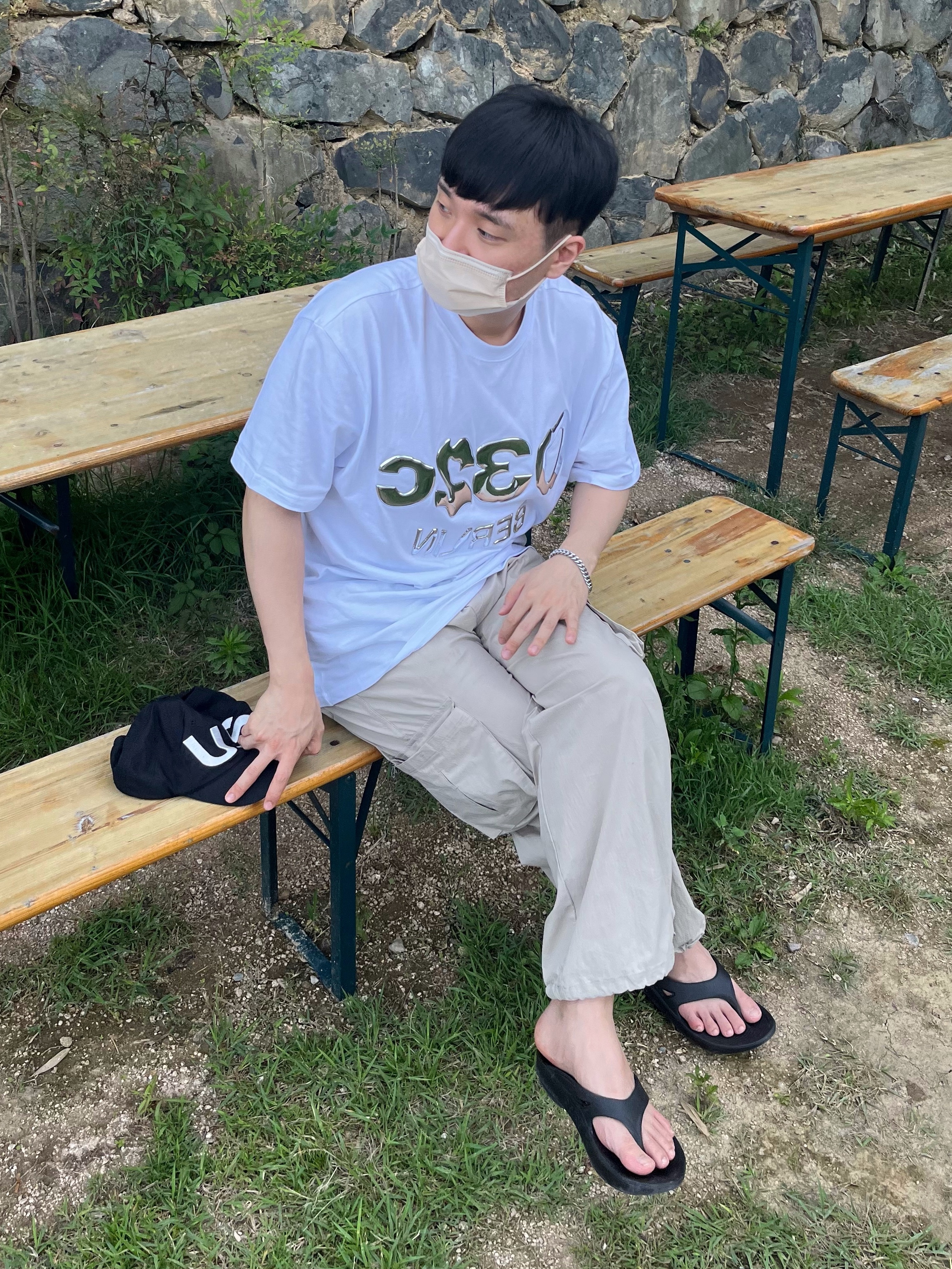 Oofos OOriginal Black 착용 스타일
