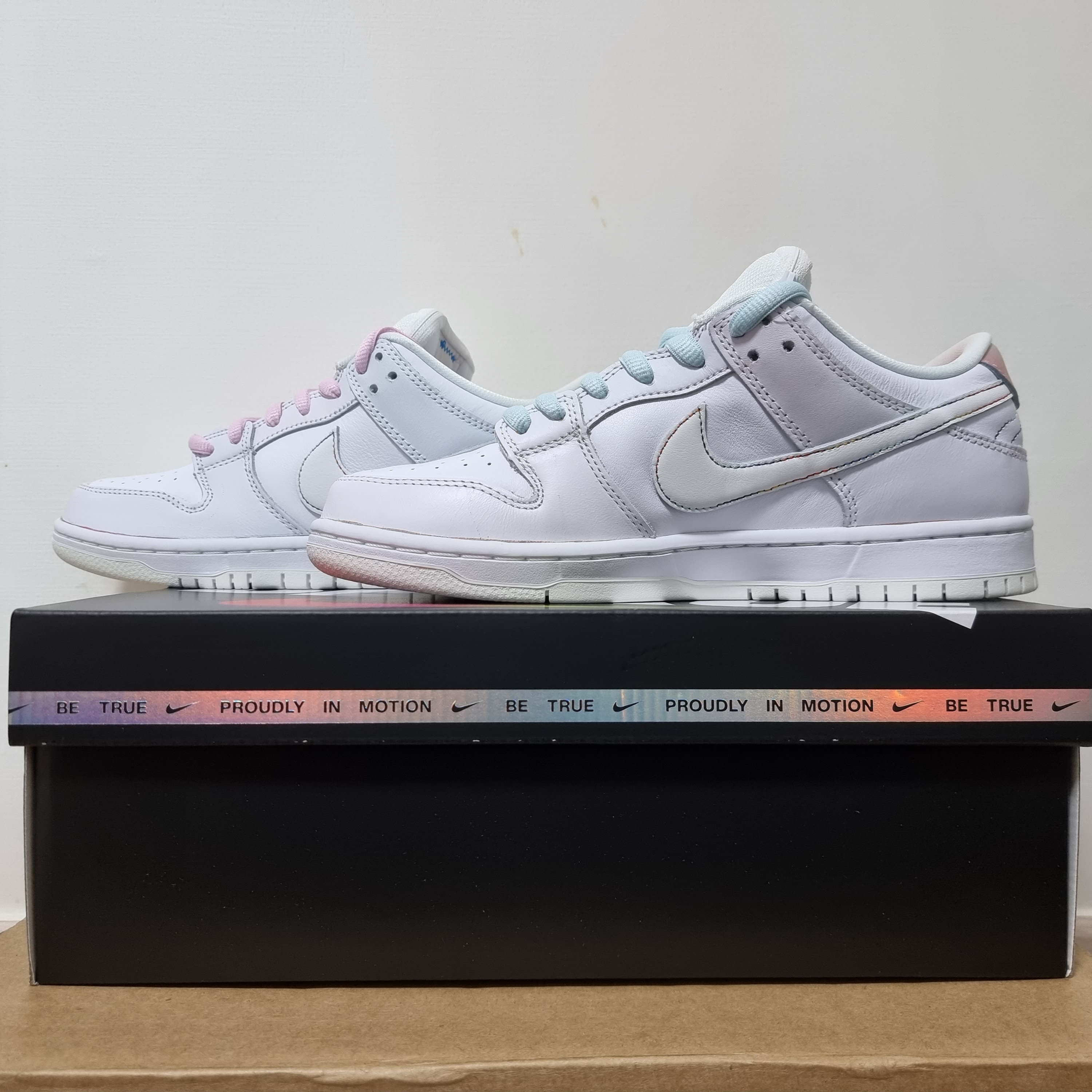 Nike SB Dunk Low Pro Be True 착용 스타일 - 1