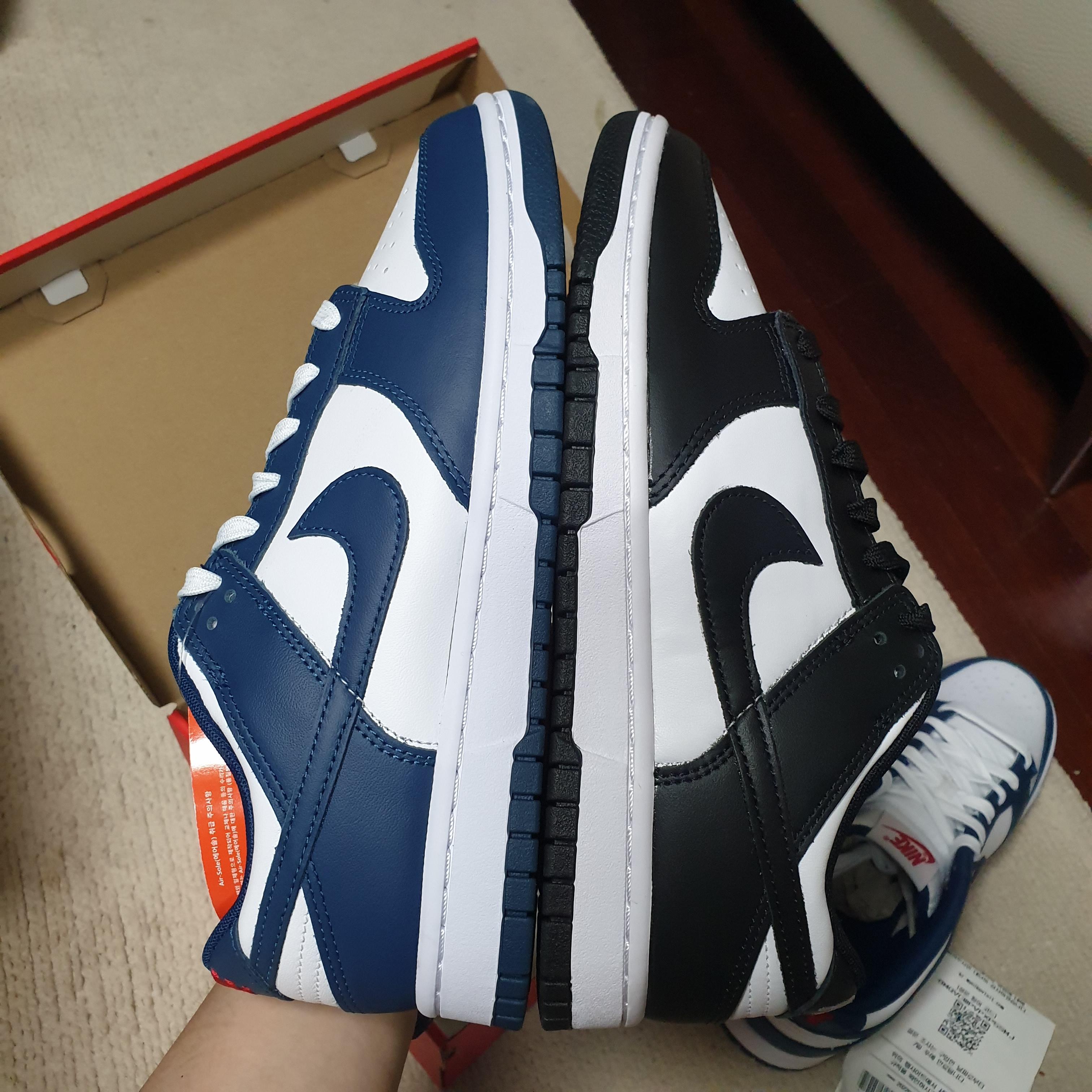 Nike Dunk Low Retro Black, Nike Dunk Low Retro Valerian Blue 착용 스타일 - 2